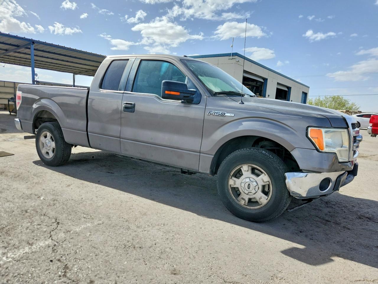 2013 Ford F150 Super Cab Gray vin: 1FTEX1CM1DFE05048