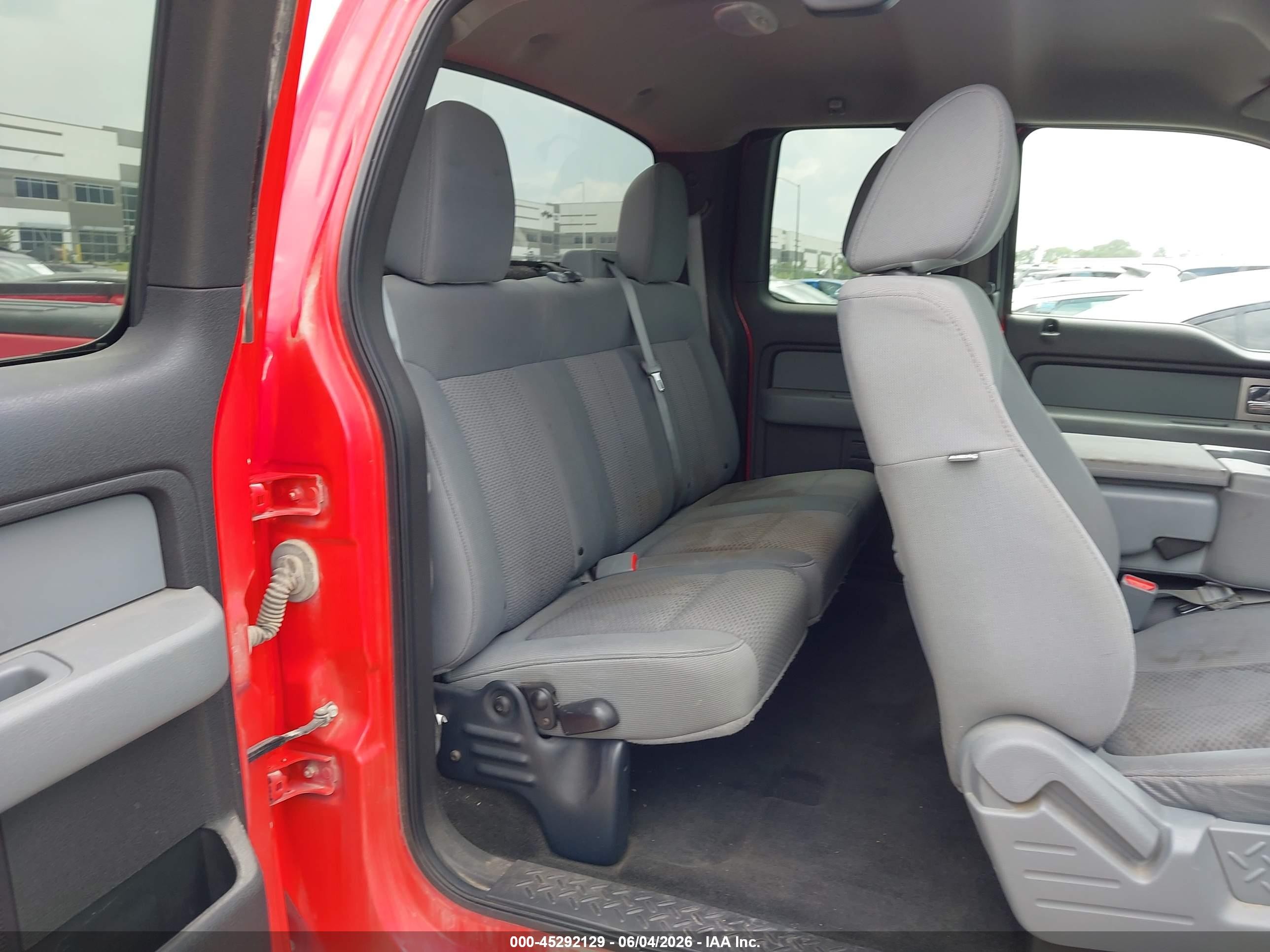 2011 Ford F-150 Xlt Red vin: 1FTEX1CM2BFA50274