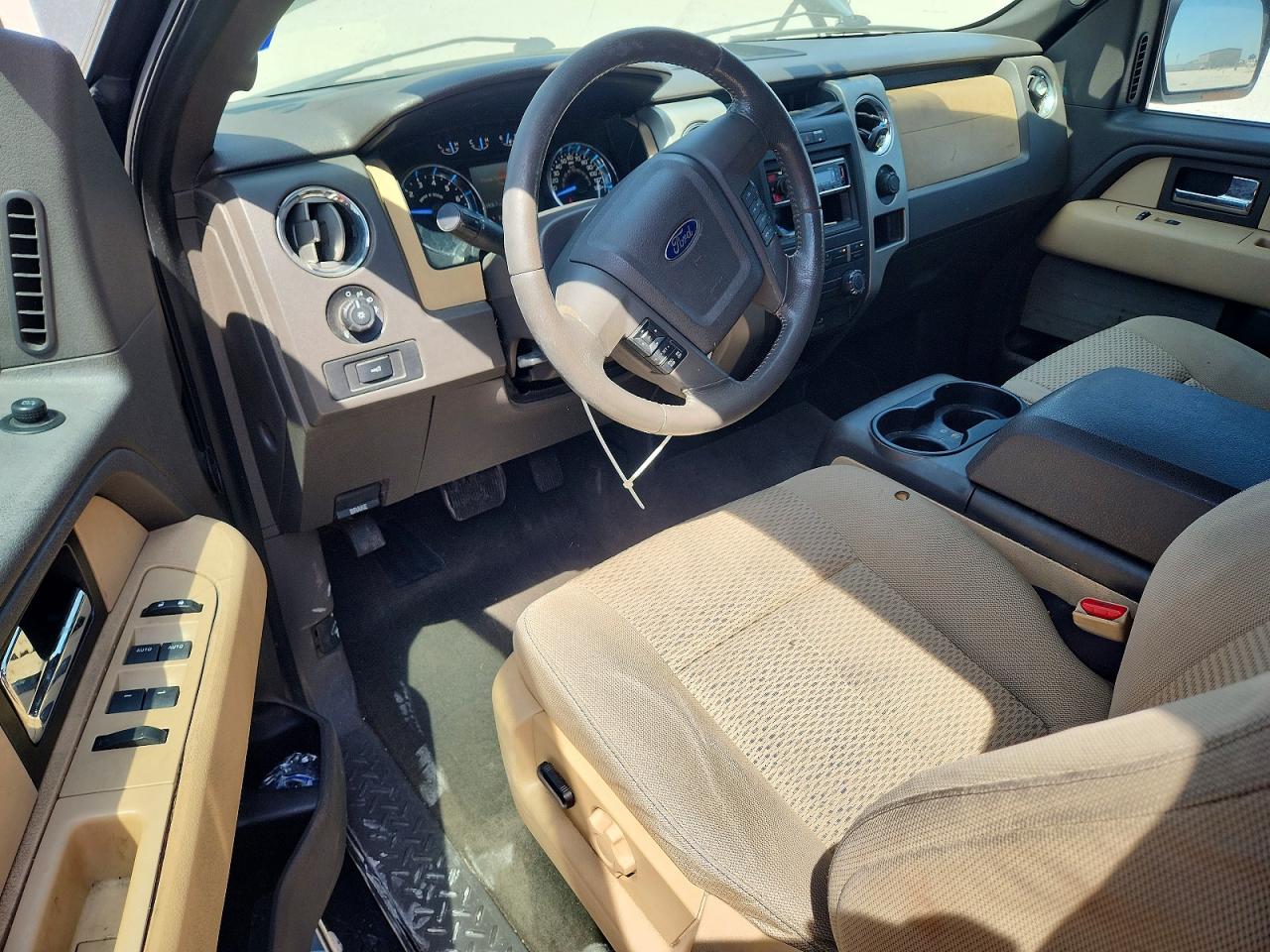 2012 Ford F150 Super Cab Угольный vin: 1FTEX1CM2CFA70803