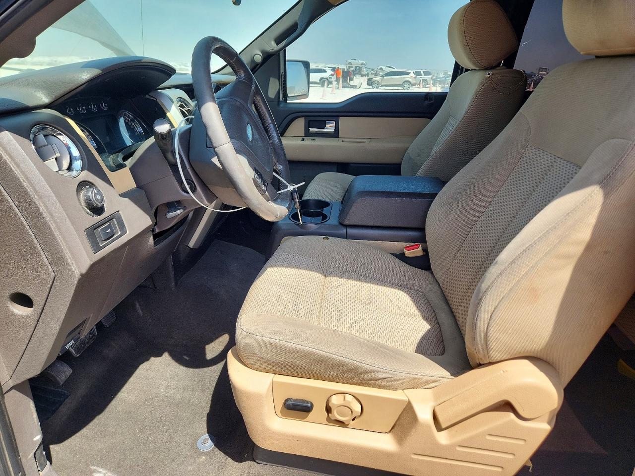 2012 Ford F150 Super Cab Угольный vin: 1FTEX1CM2CFA70803