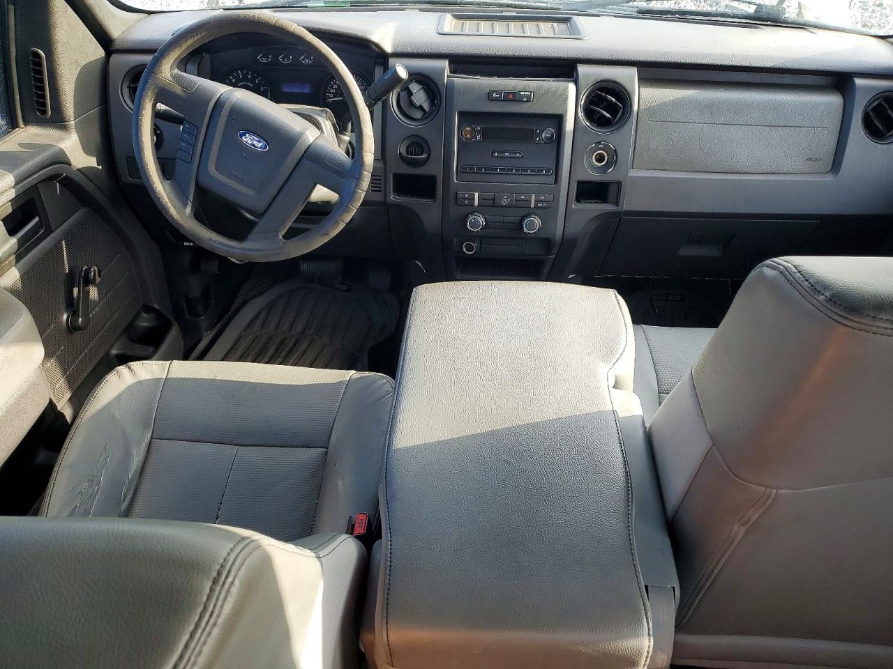 2012 Ford F150 Super Cab White vin: 1FTEX1CM2CFB36802