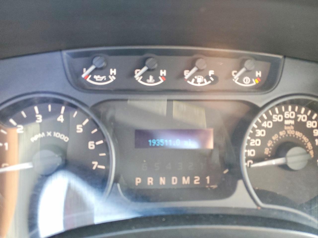2012 Ford F150 Super Cab White vin: 1FTEX1CM2CFB36802