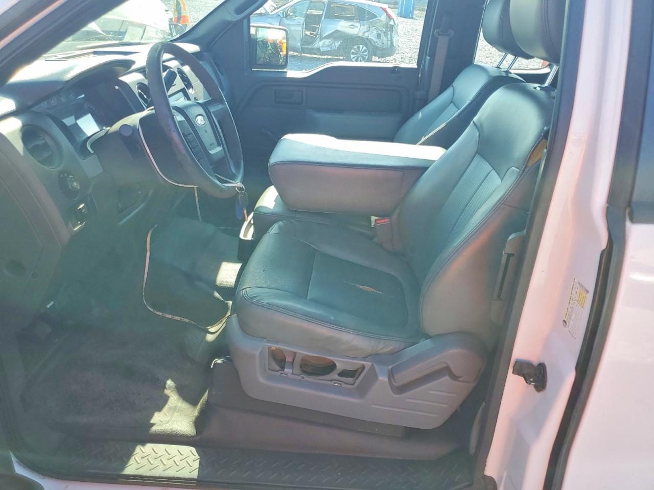 2012 Ford F150 Super Cab White vin: 1FTEX1CM2CFB36802