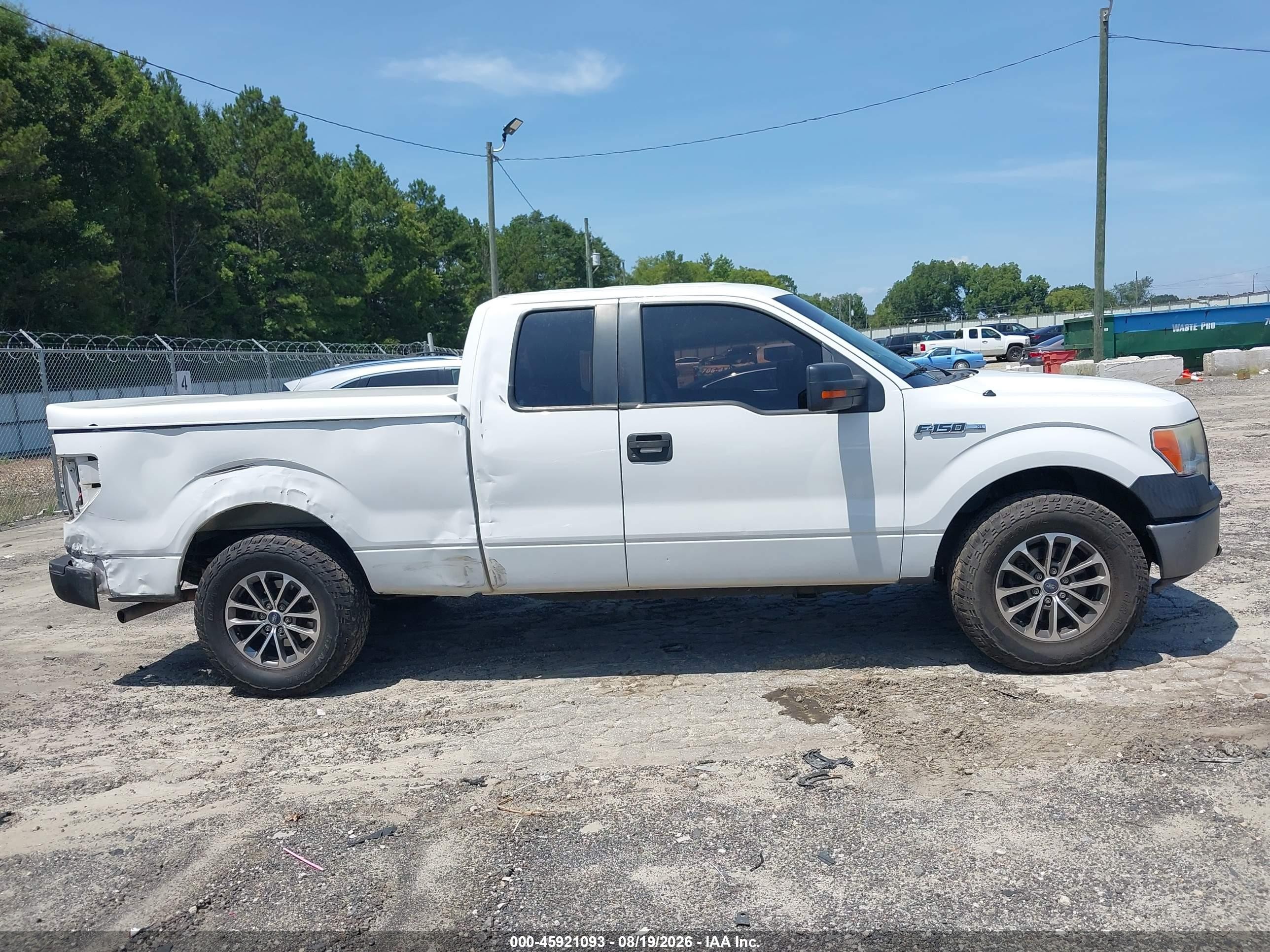 2013 Ford F-150 Xl White vin: 1FTEX1CM2DFA20047
