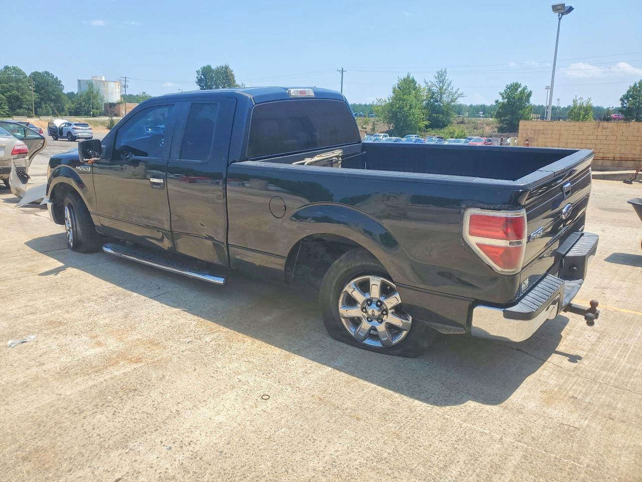 2013 Ford F150 Super Cab Black vin: 1FTEX1CM2DFD44597