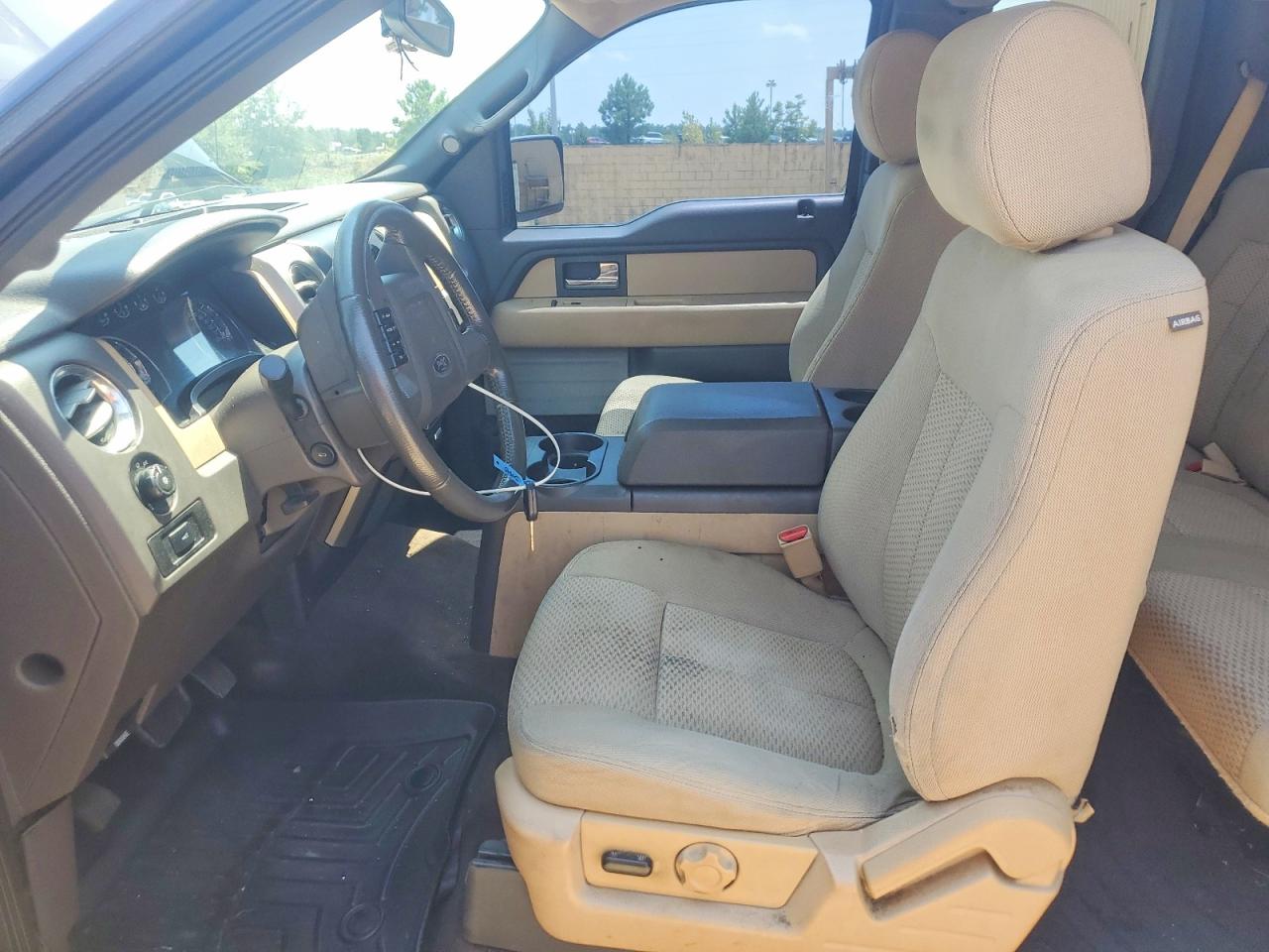 2013 Ford F150 Super Cab Black vin: 1FTEX1CM2DFD44597