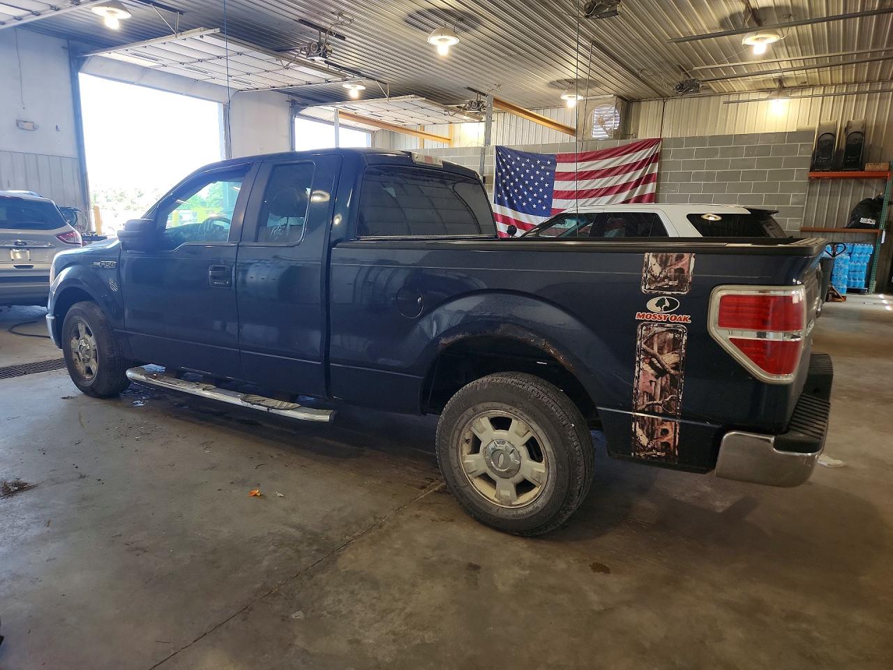 2013 Ford F150 Super Cab Blue vin: 1FTEX1CM3DFB35403
