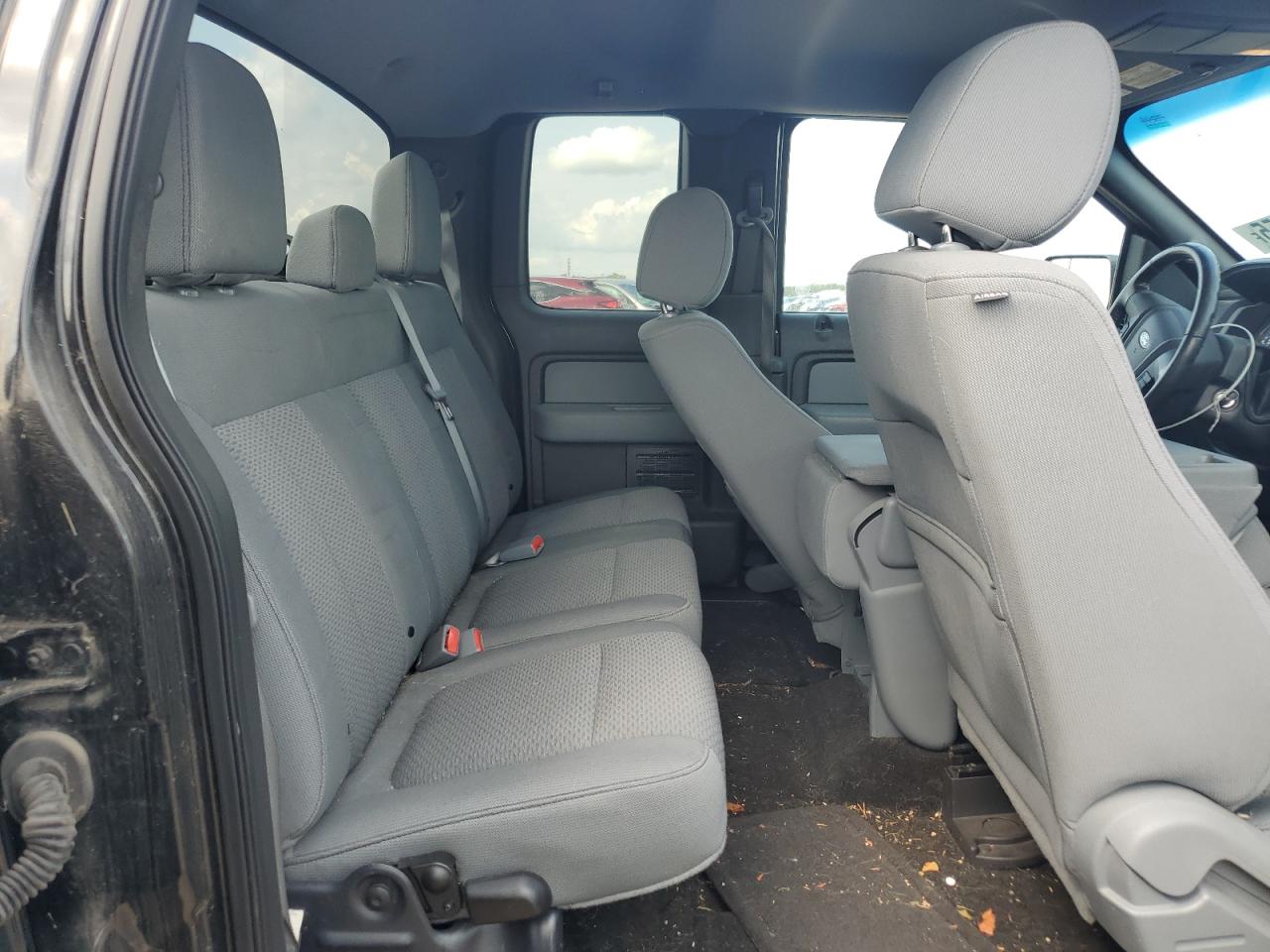 2013 Ford F150 Super Cab Black vin: 1FTEX1CM3DFB52573