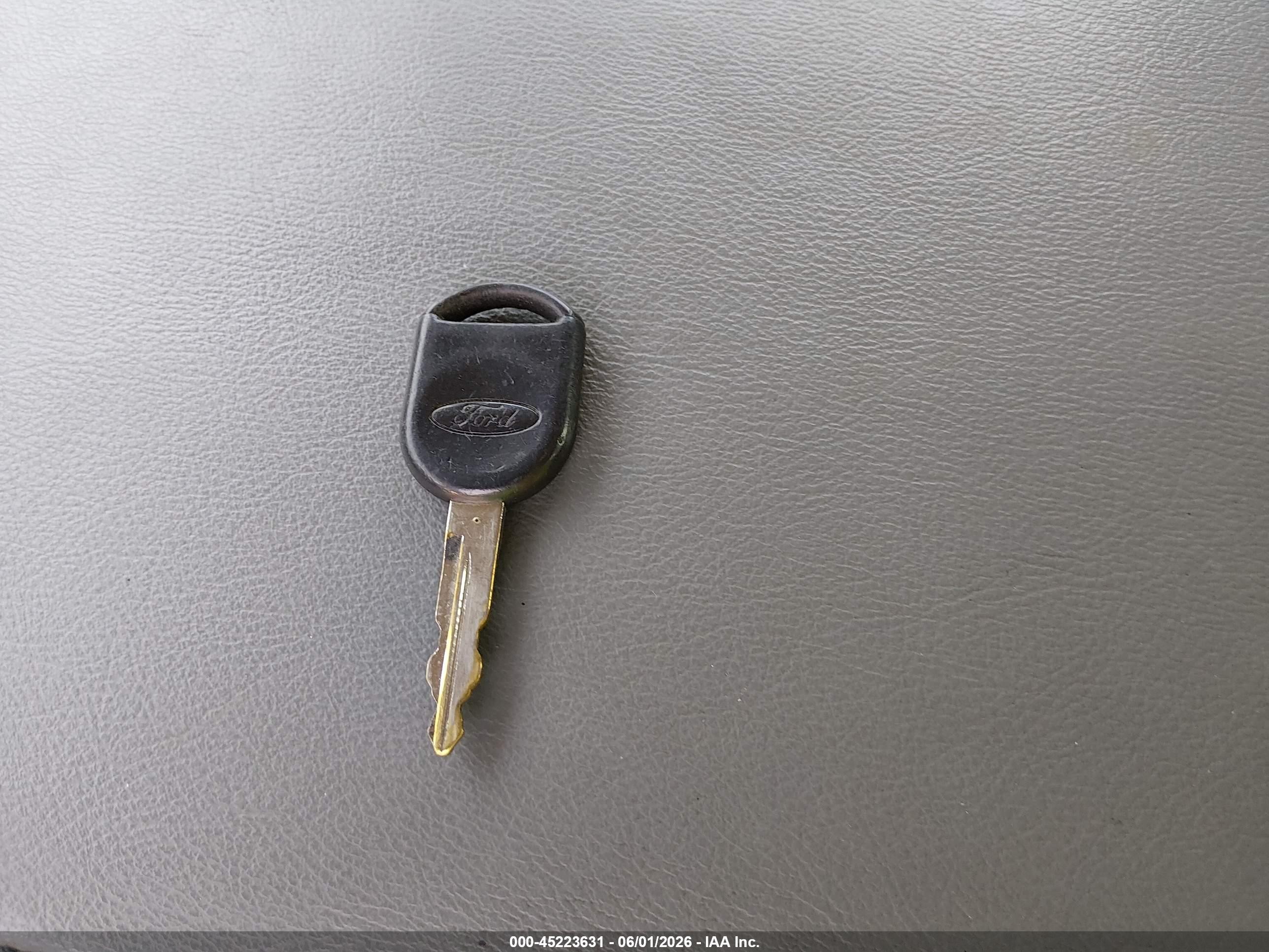 2014 Ford F-150 Xl Green vin: 1FTEX1CM3EFB18151