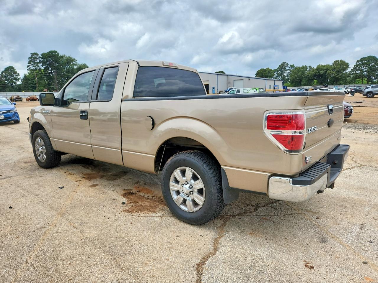 2011 Ford F150 Super Cab Tan vin: 1FTEX1CM4BFA93630