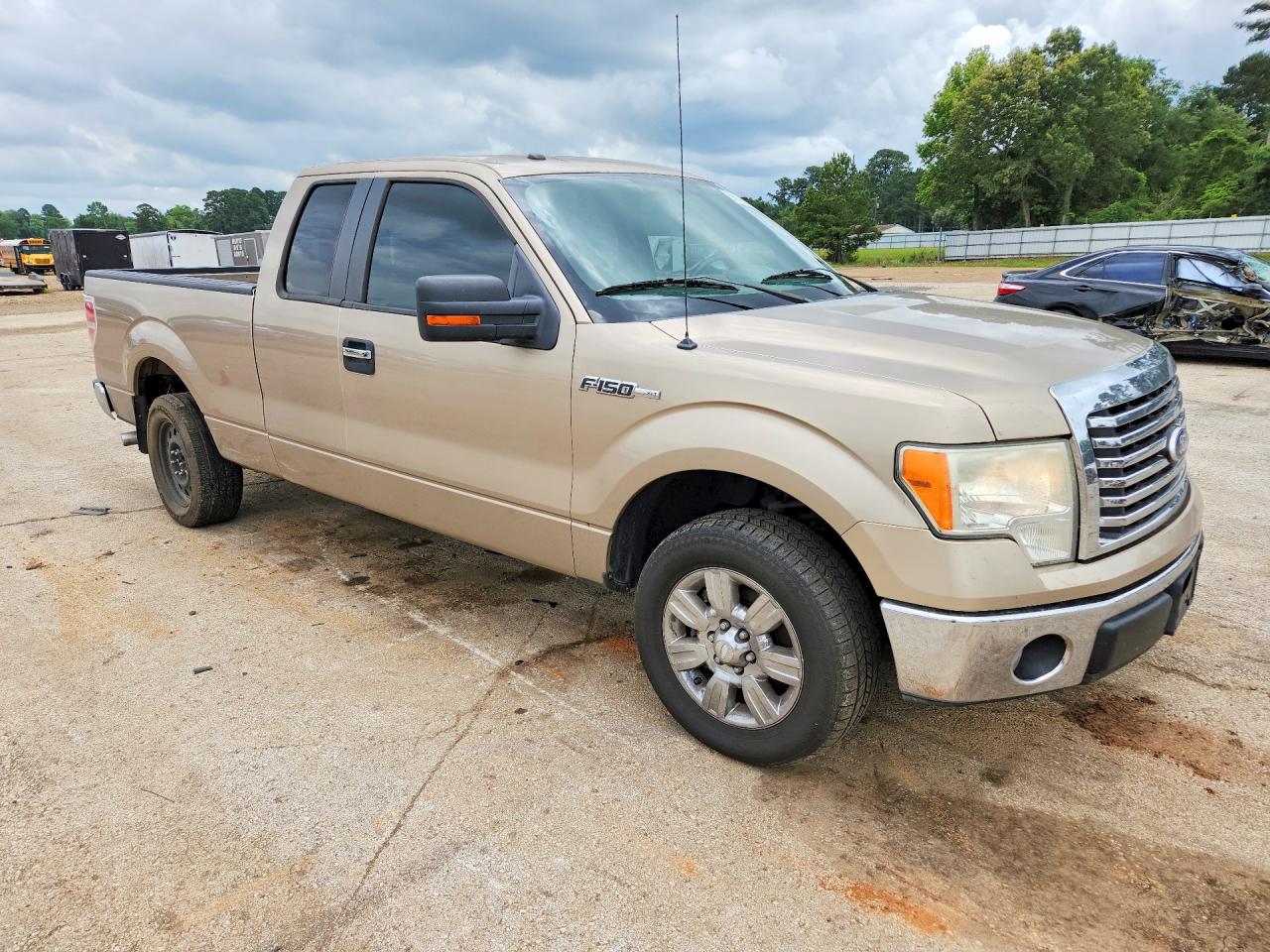 2011 Ford F150 Super Cab Tan vin: 1FTEX1CM4BFA93630