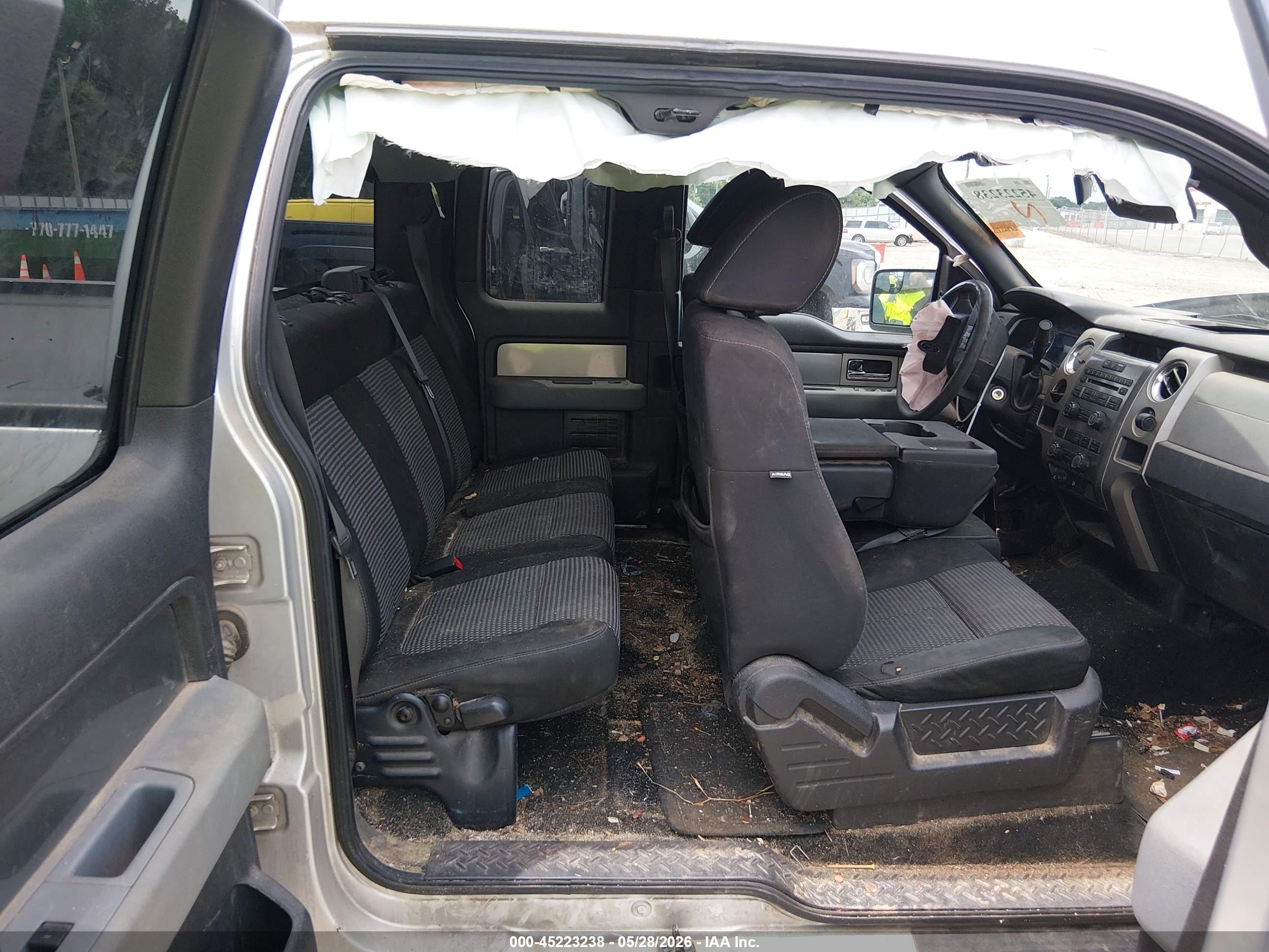 2011 Ford F-150 Xlt Silver vin: 1FTEX1CM4BFC82827