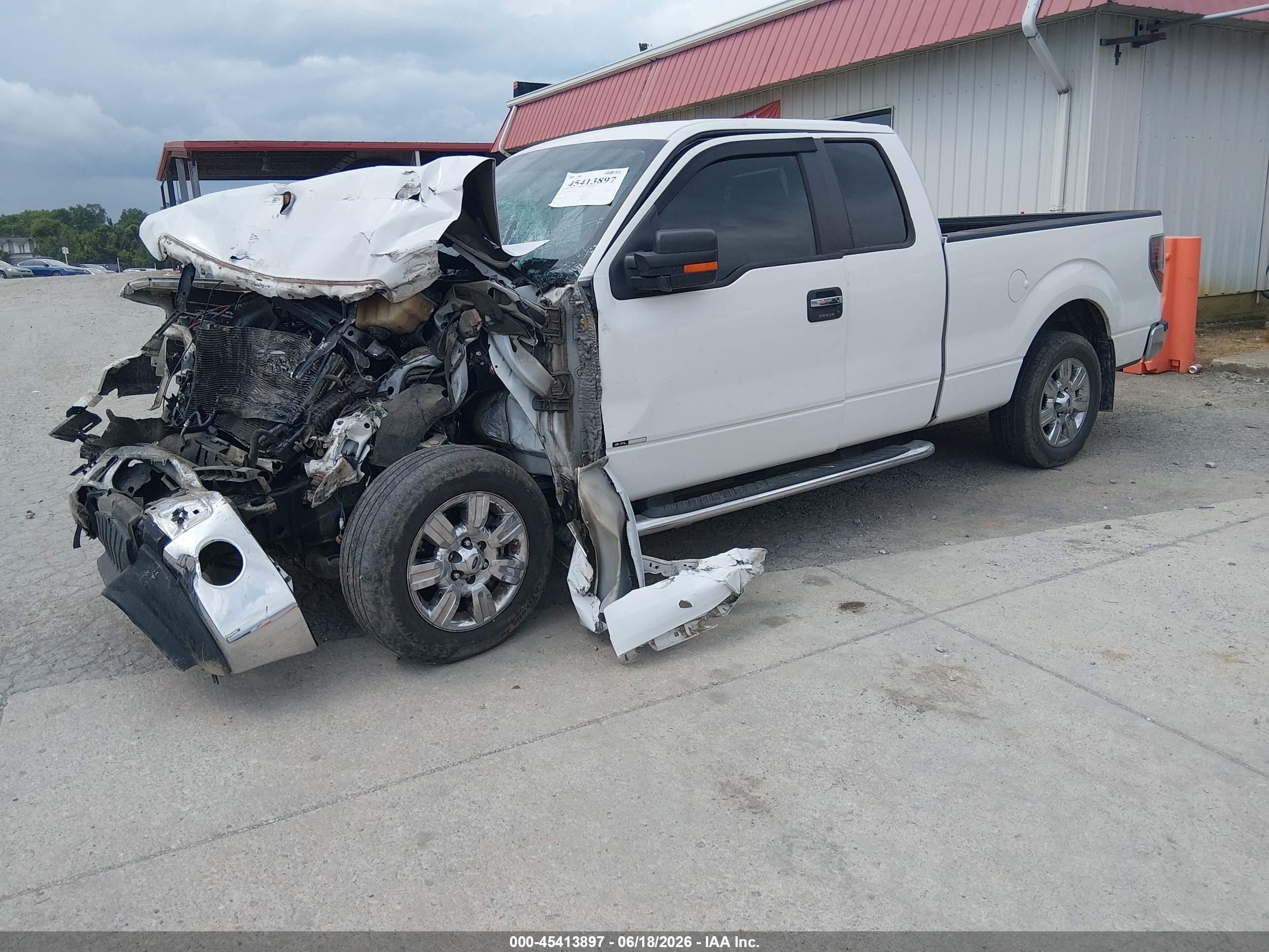 2011 Ford F-150 Xlt White vin: 1FTEX1CM4BFD19617