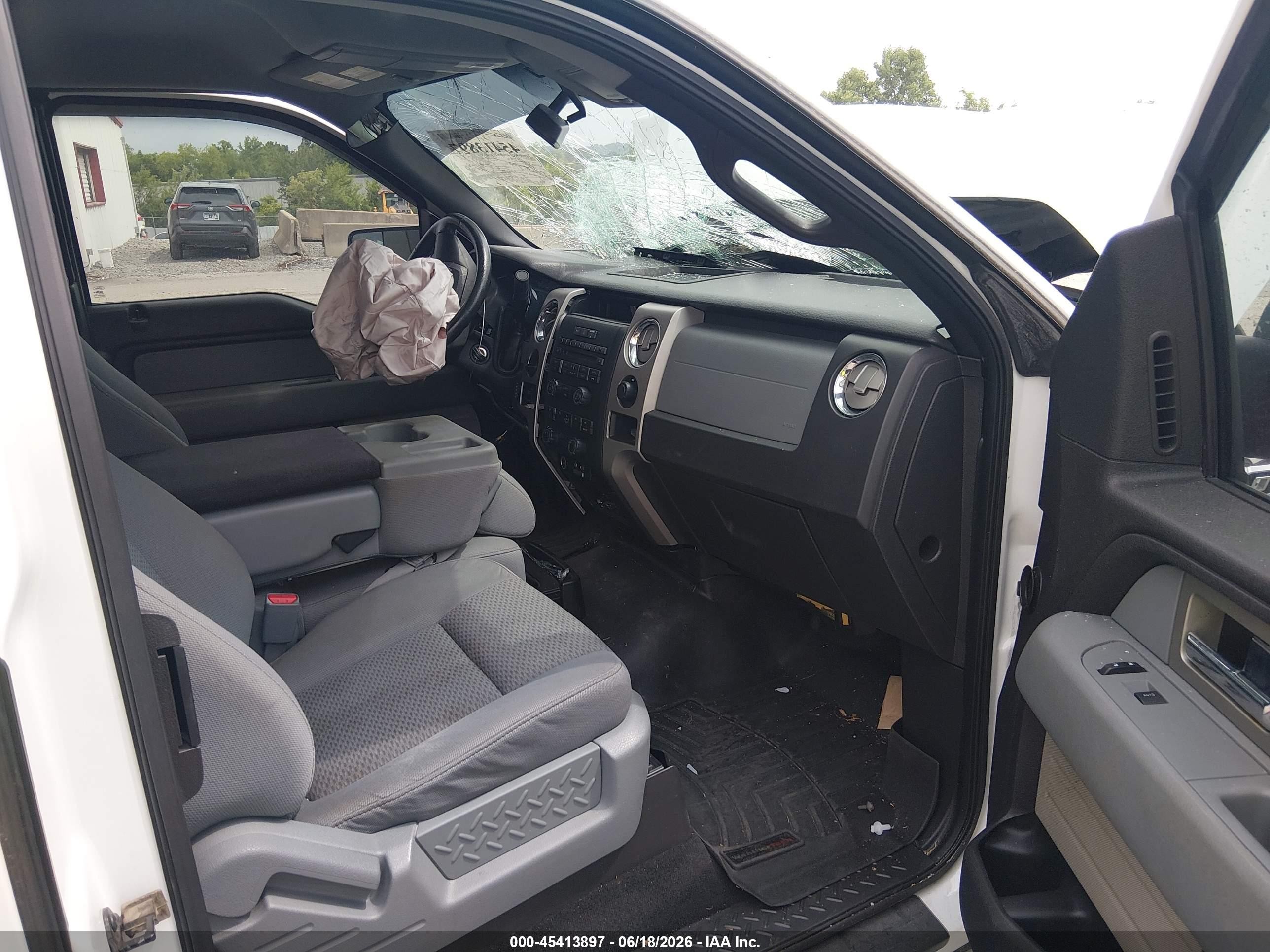 2011 Ford F-150 Xlt White vin: 1FTEX1CM4BFD19617