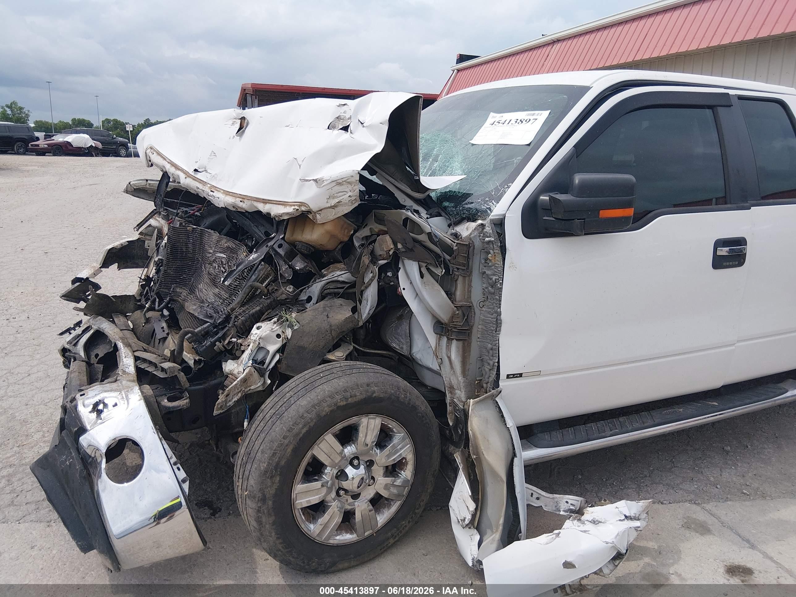 2011 Ford F-150 Xlt White vin: 1FTEX1CM4BFD19617
