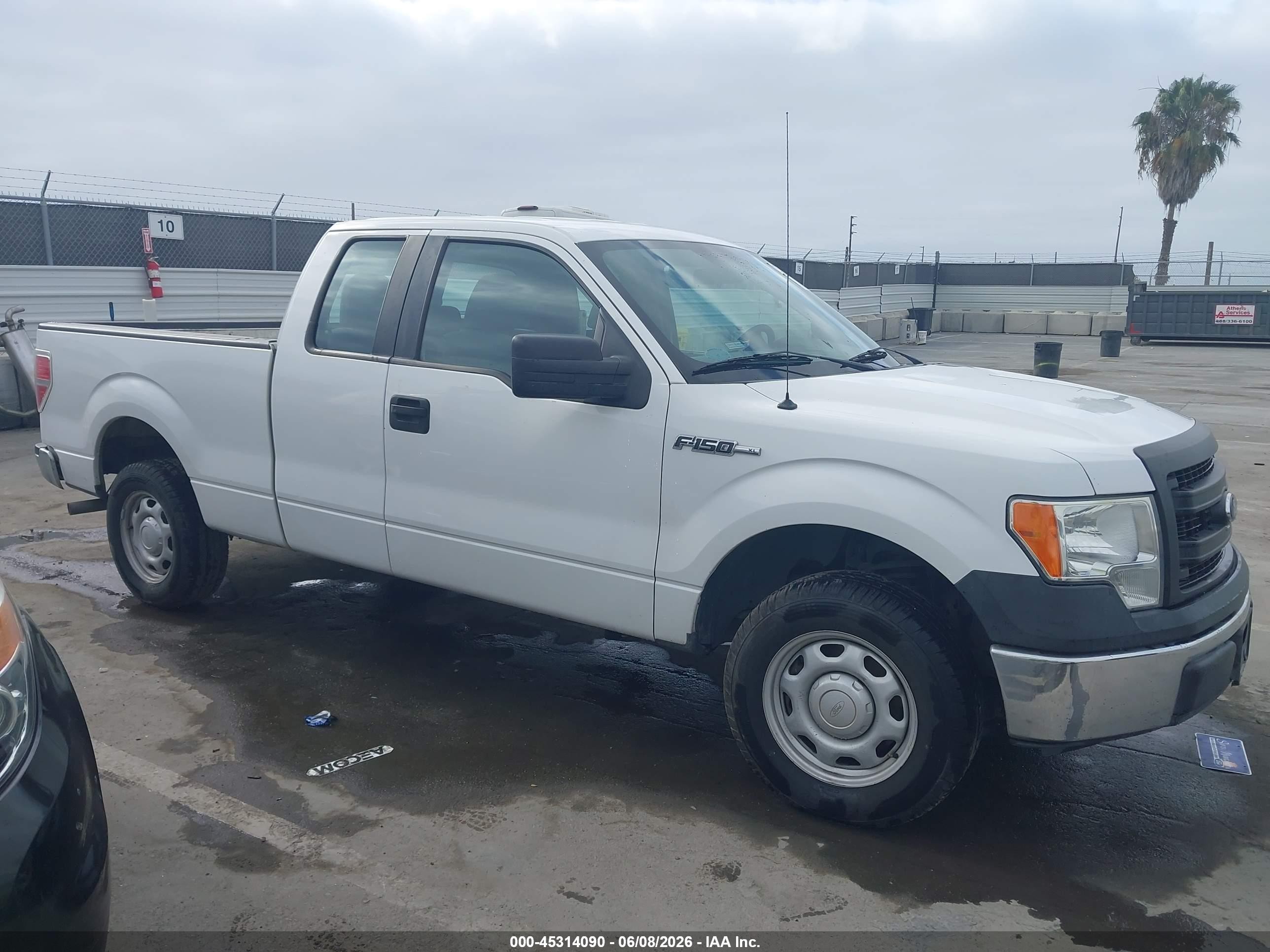 2013 Ford F-150 Xl White vin: 1FTEX1CM4DFB37838