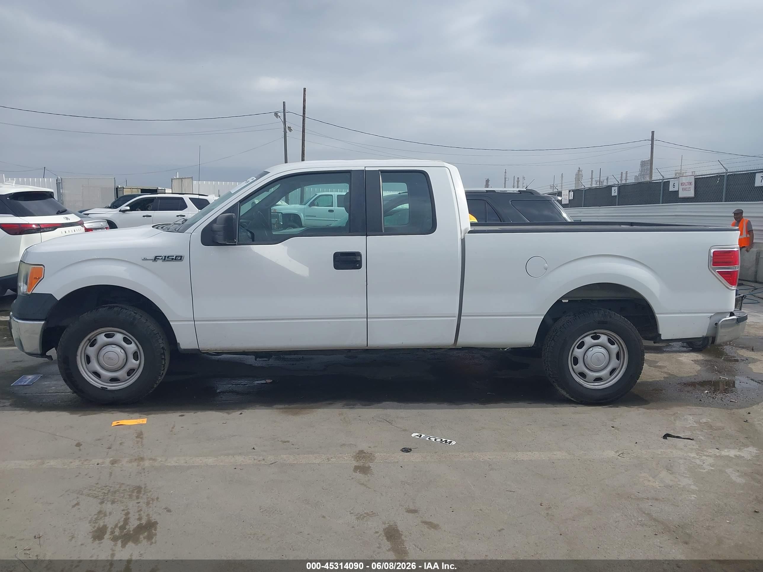 2013 Ford F-150 Xl White vin: 1FTEX1CM4DFB37838