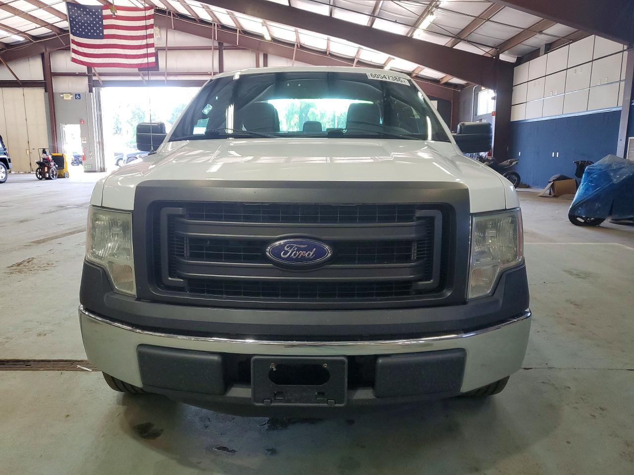 2013 Ford F150 Super Cab Белый vin: 1FTEX1CM4DFB46460