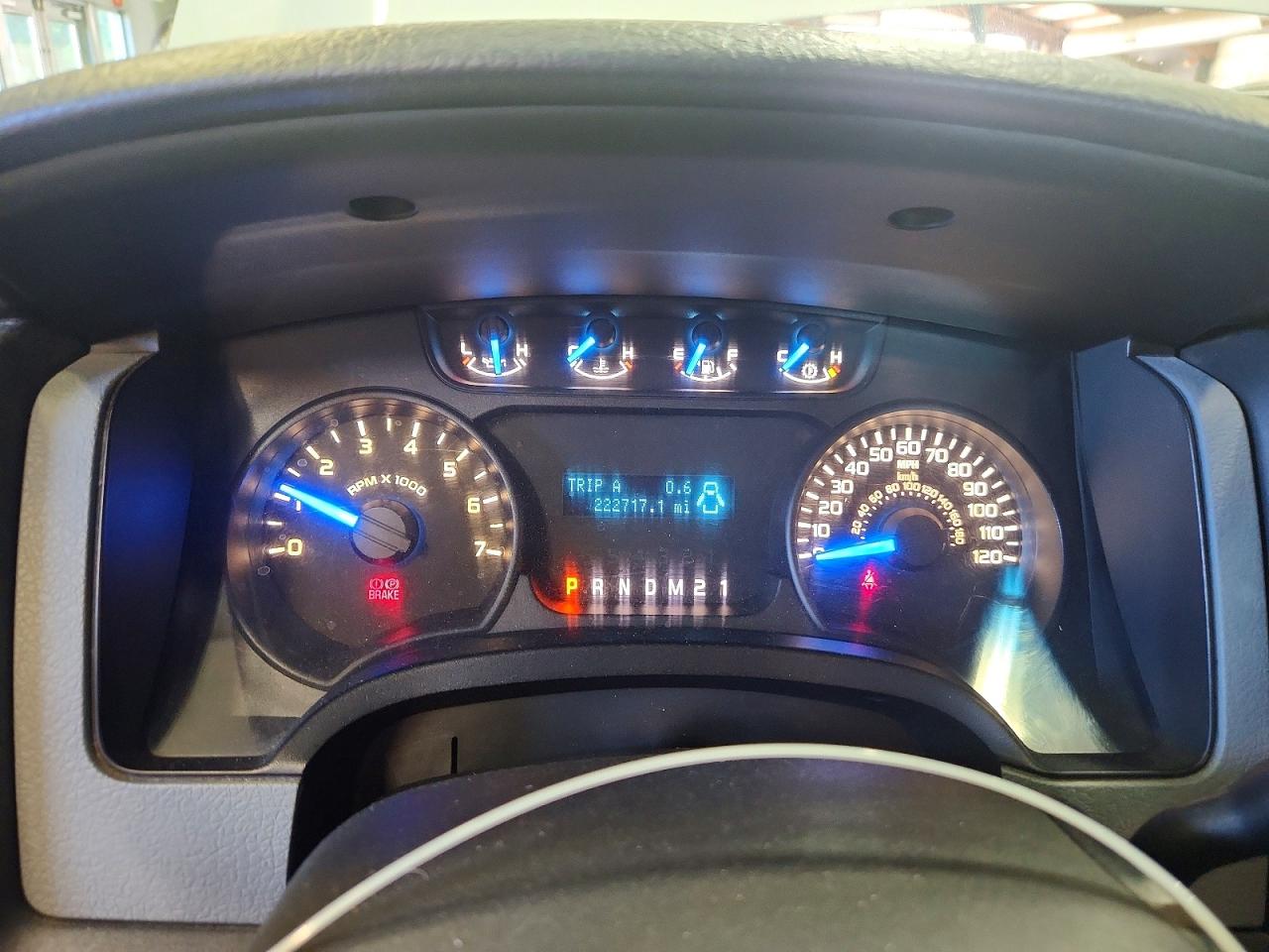 2013 Ford F150 Super Cab Белый vin: 1FTEX1CM4DFB46460