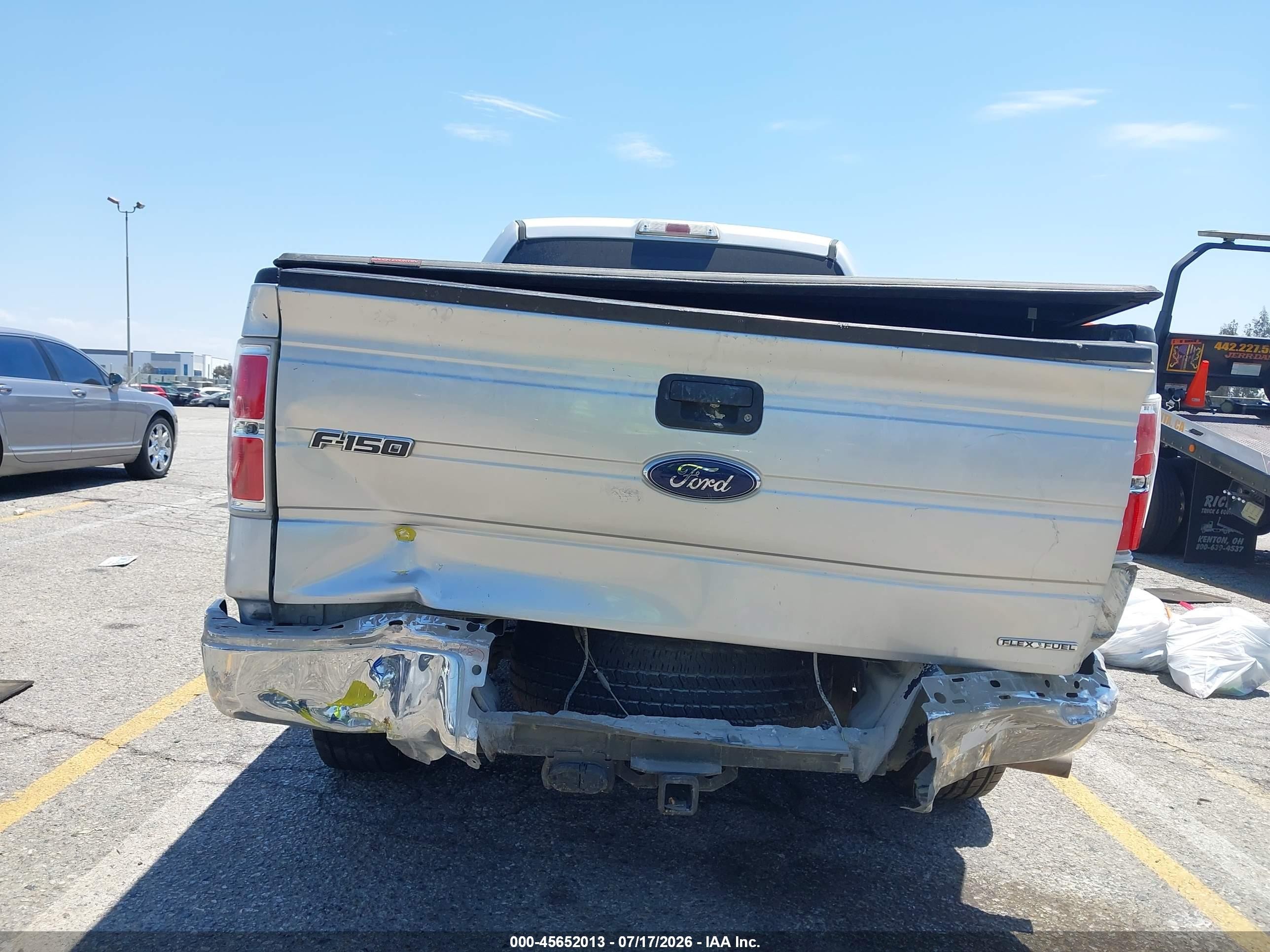2013 Ford F-150 Xlt Silver vin: 1FTEX1CM4DFC27703