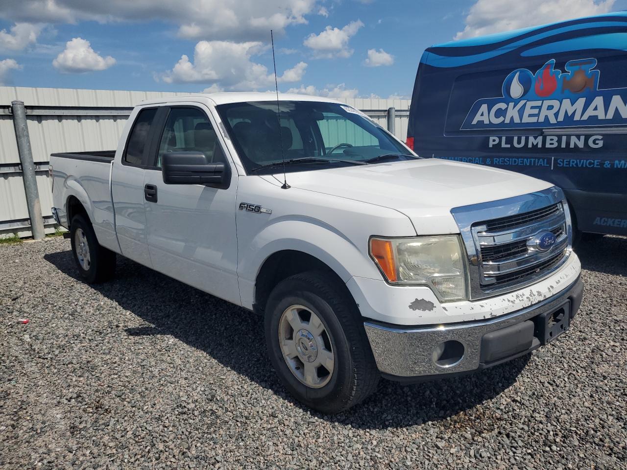 2013 Ford F150 Super Cab Black vin: 1FTEX1CM4DFD27719