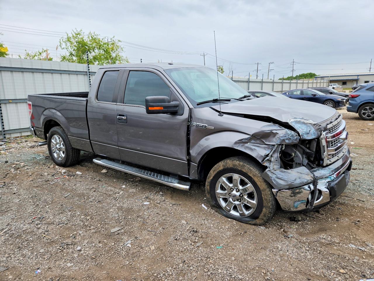 2013 Ford F150 Super Cab Gray vin: 1FTEX1CM4DKF92793