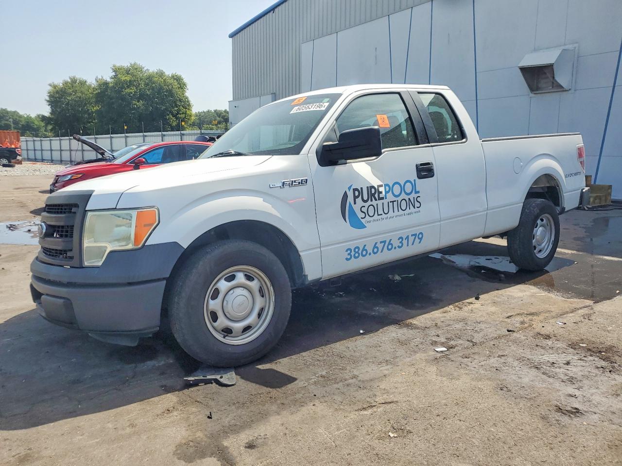 2014 Ford F150 Super Cab White vin: 1FTEX1CM4EFB95319