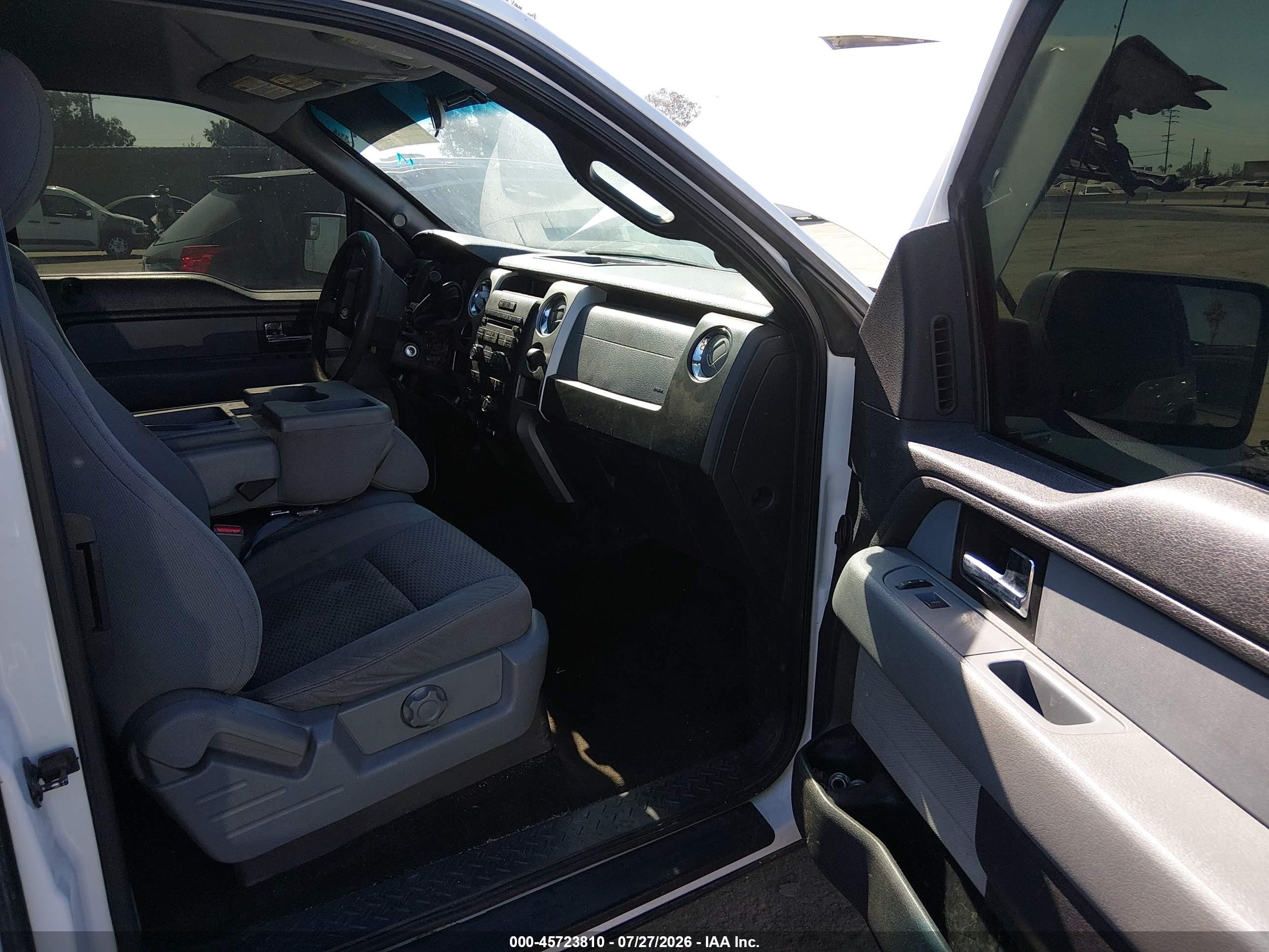 2014 Ford F-150 Xlt Белый vin: 1FTEX1CM4EKE10317