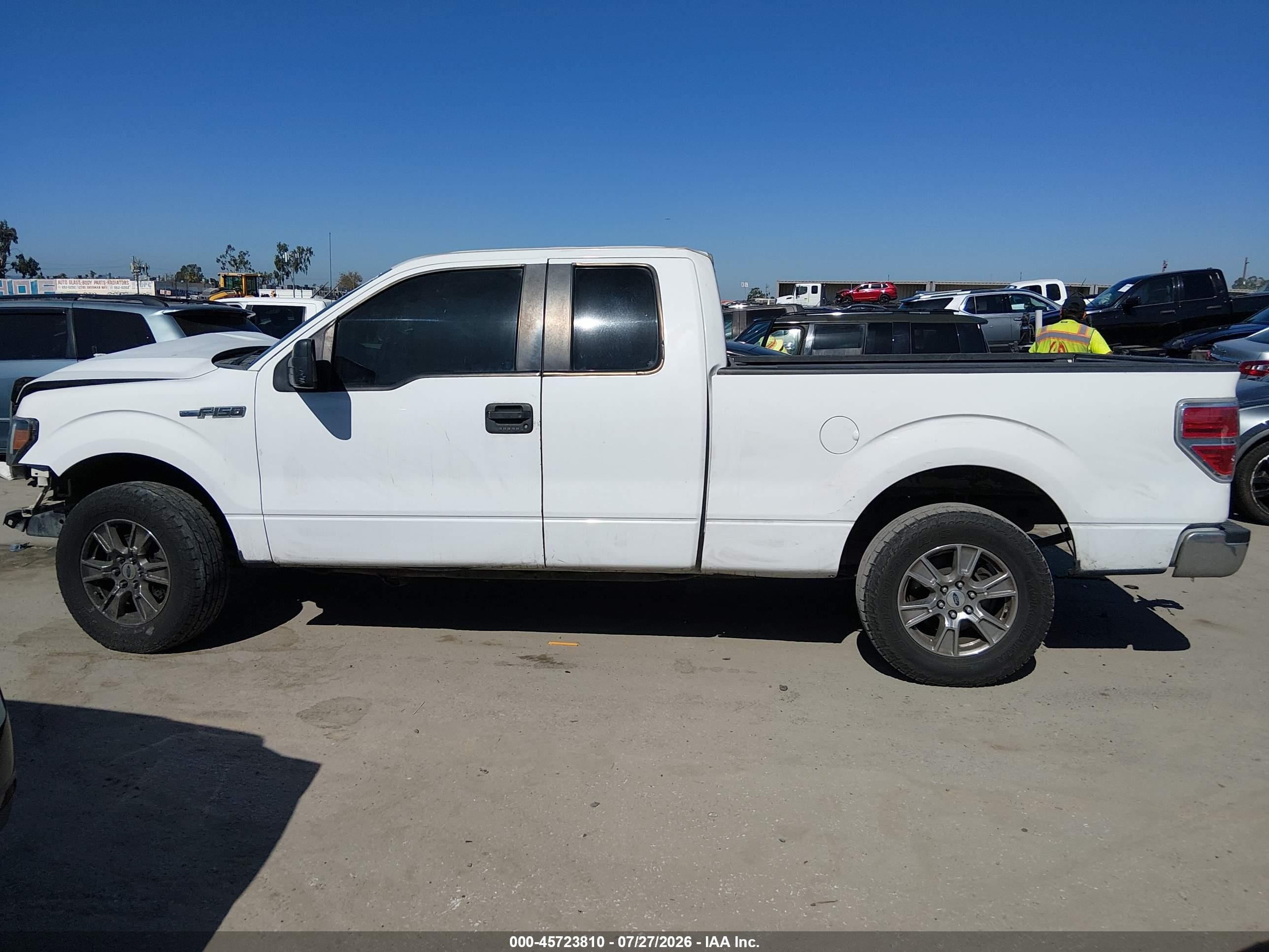 2014 Ford F-150 Xlt Белый vin: 1FTEX1CM4EKE10317