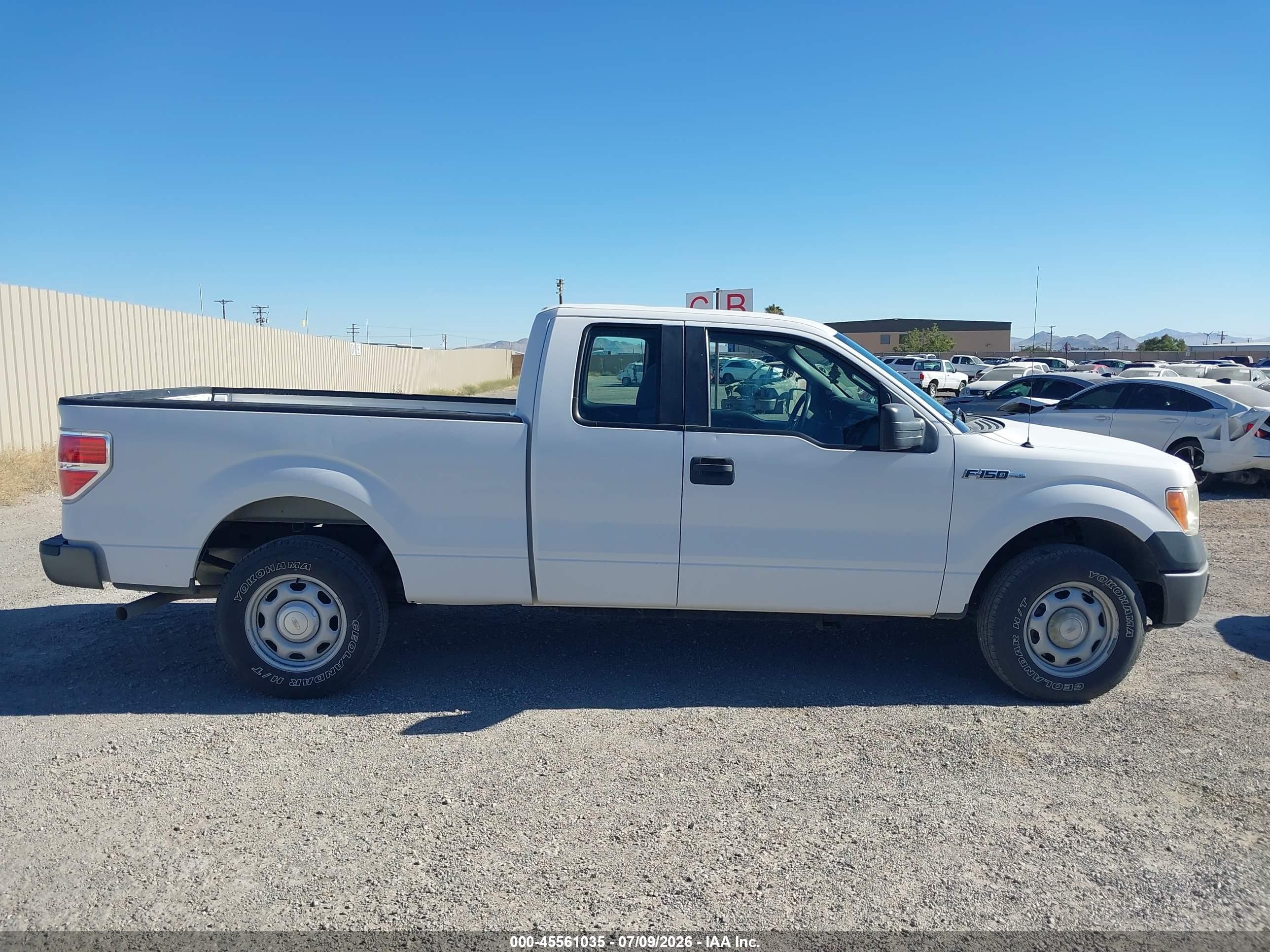 2014 Ford F-150 Stx/xl/xlt White vin: 1FTEX1CM4EKE11743