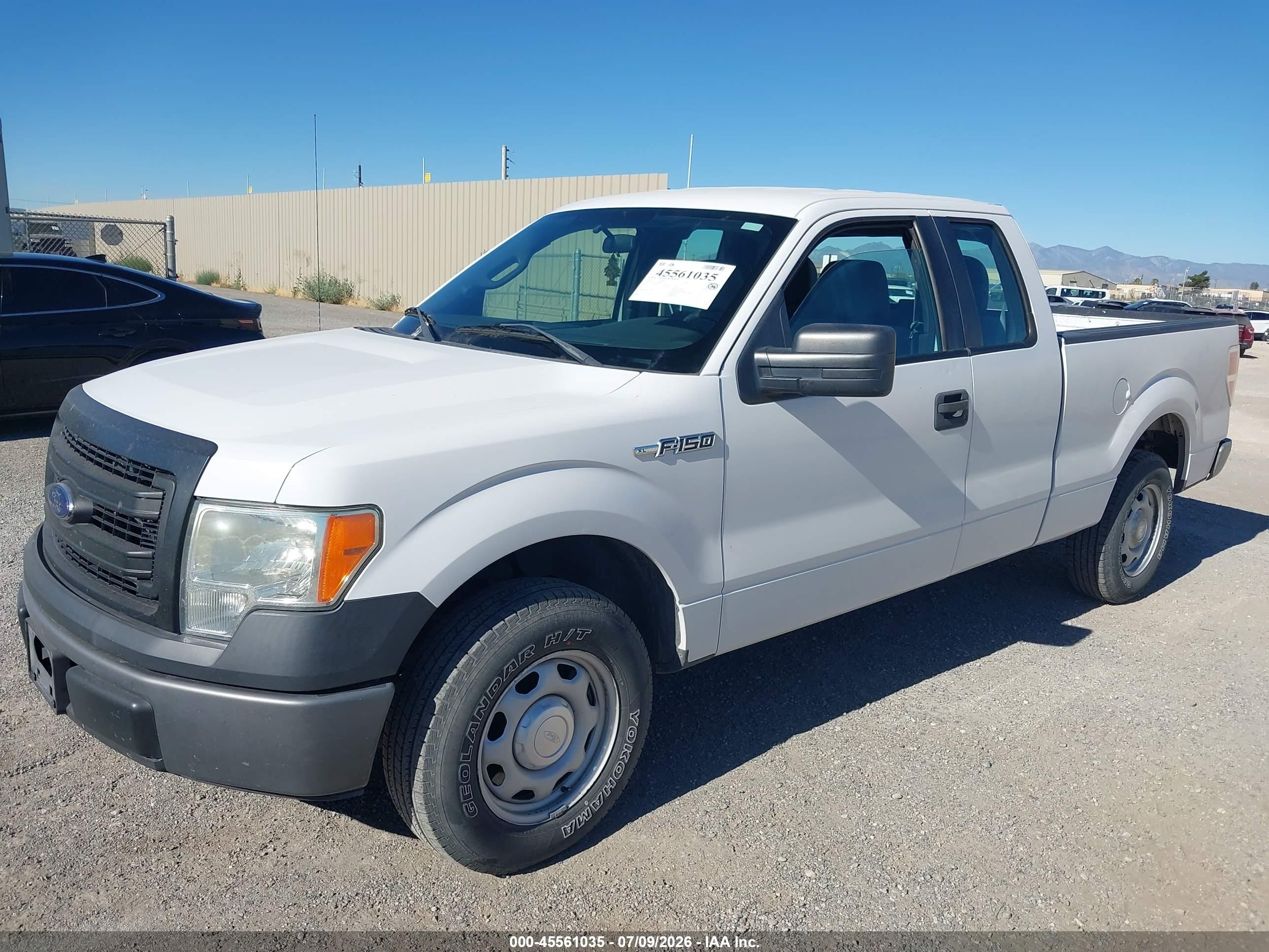 2014 Ford F-150 Stx/xl/xlt White vin: 1FTEX1CM4EKE11743