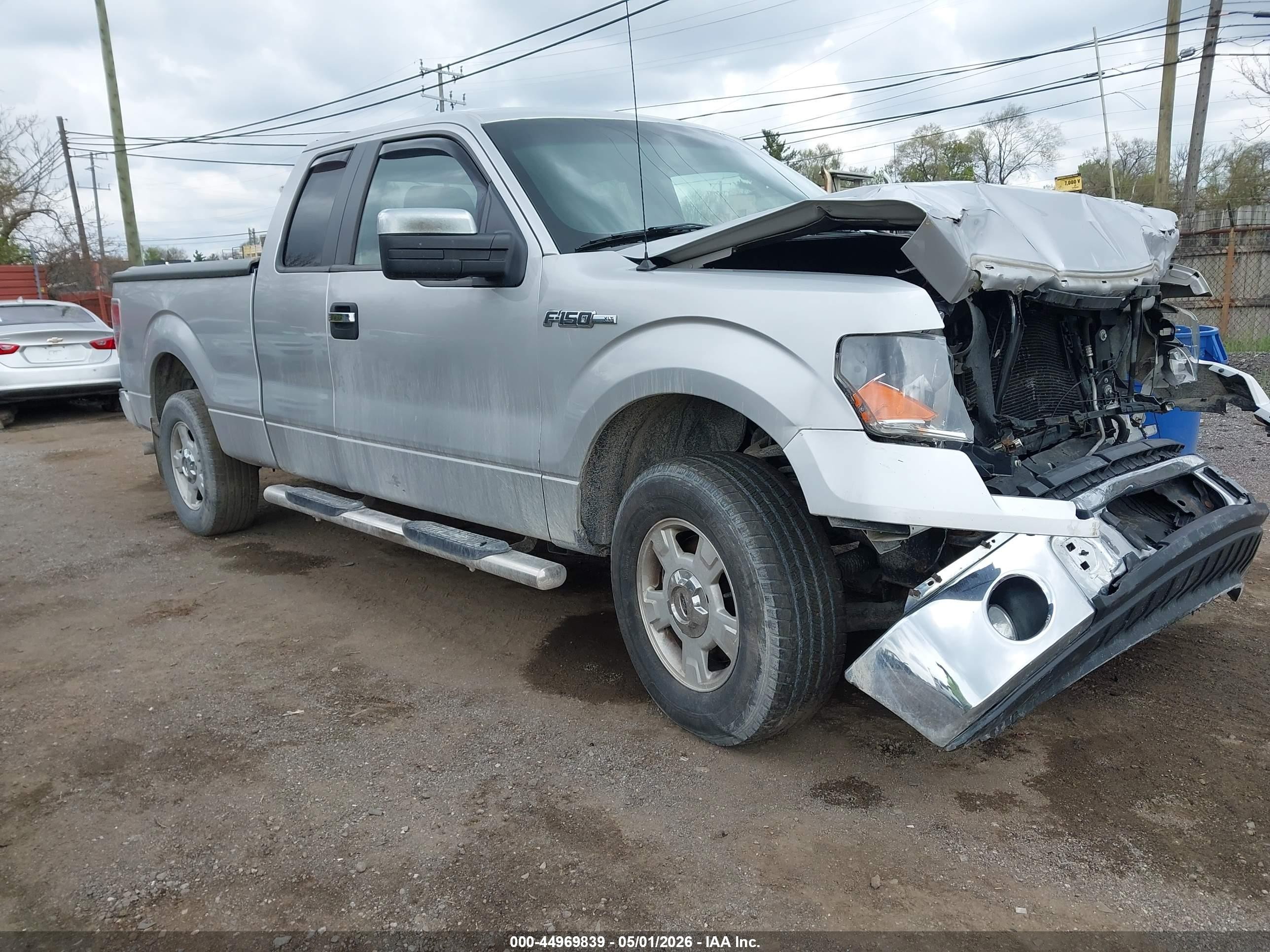 2014 Ford F-150 Xlt Silver vin: 1FTEX1CM4EKF60671