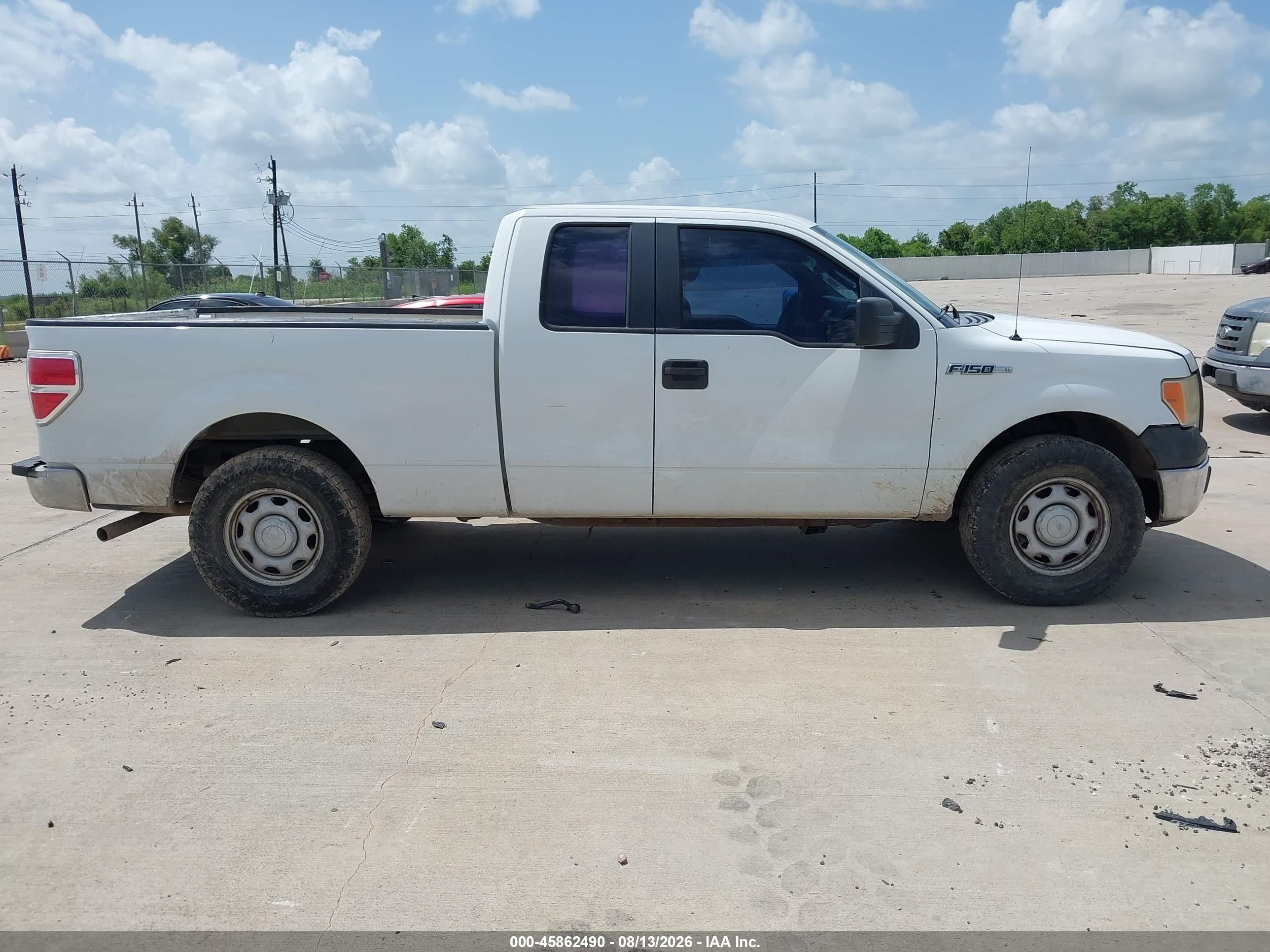 2011 Ford F-150 Xl White vin: 1FTEX1CM5BFA48907