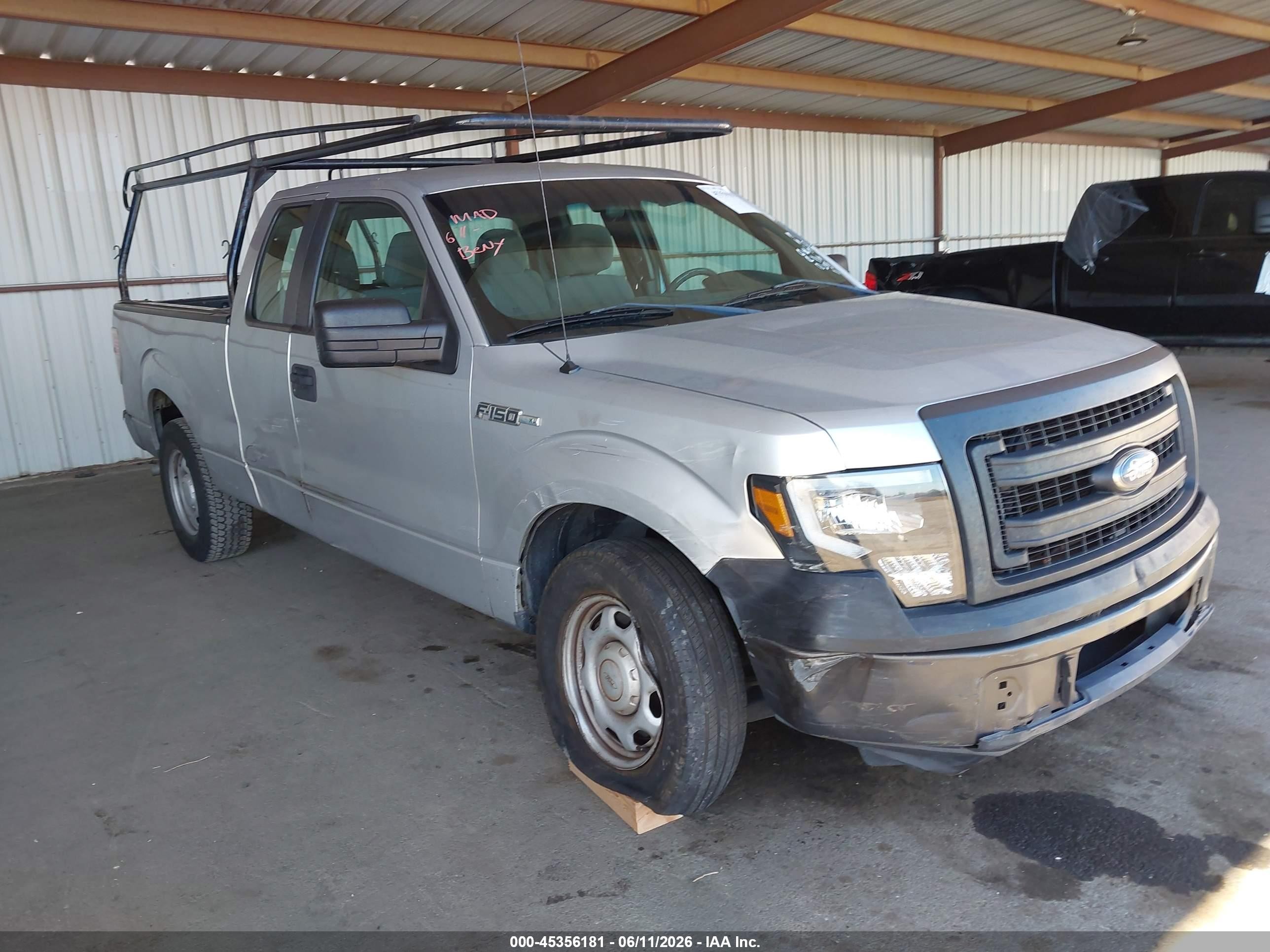 2013 Ford F-150 Xl Серебряный vin: 1FTEX1CM5DFC50455