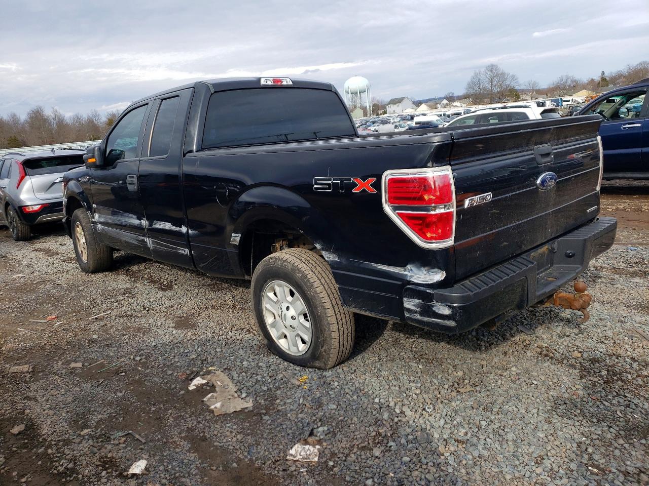 2013 Ford F150 Super Cab Black vin: 1FTEX1CM5DKF43103