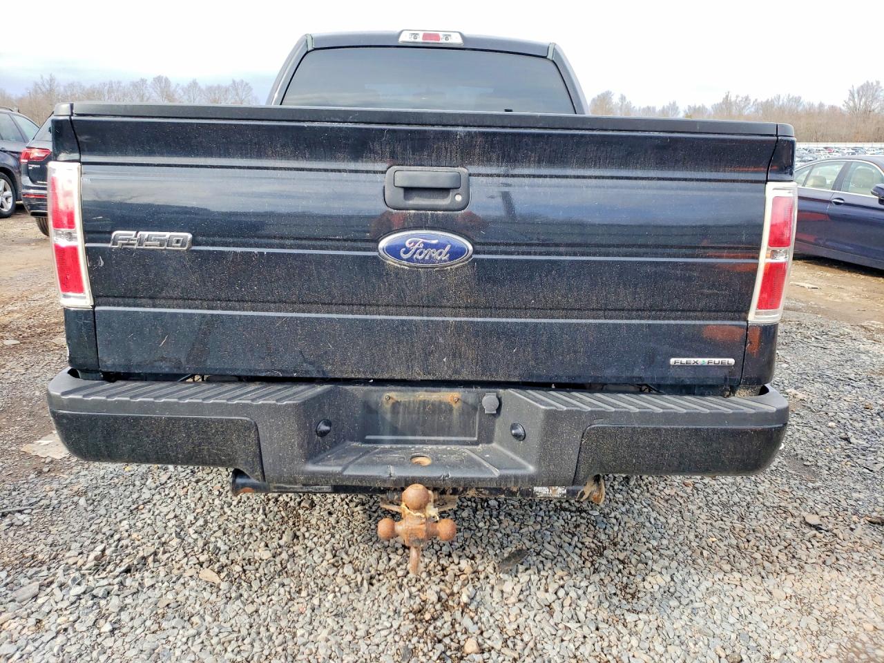 2013 Ford F150 Super Cab Black vin: 1FTEX1CM5DKF43103
