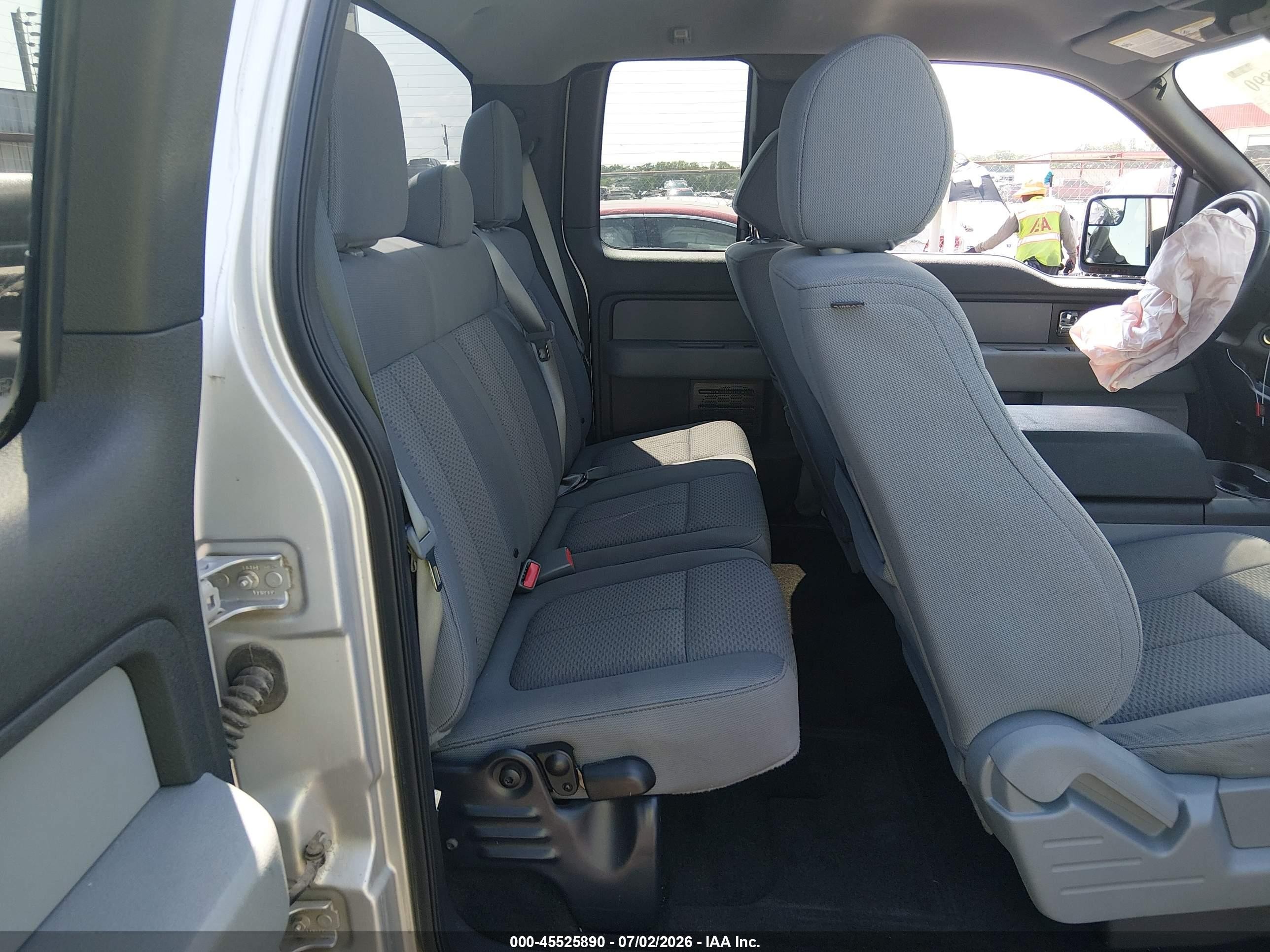 2014 Ford F-150 Xlt Silver vin: 1FTEX1CM5EKD42948