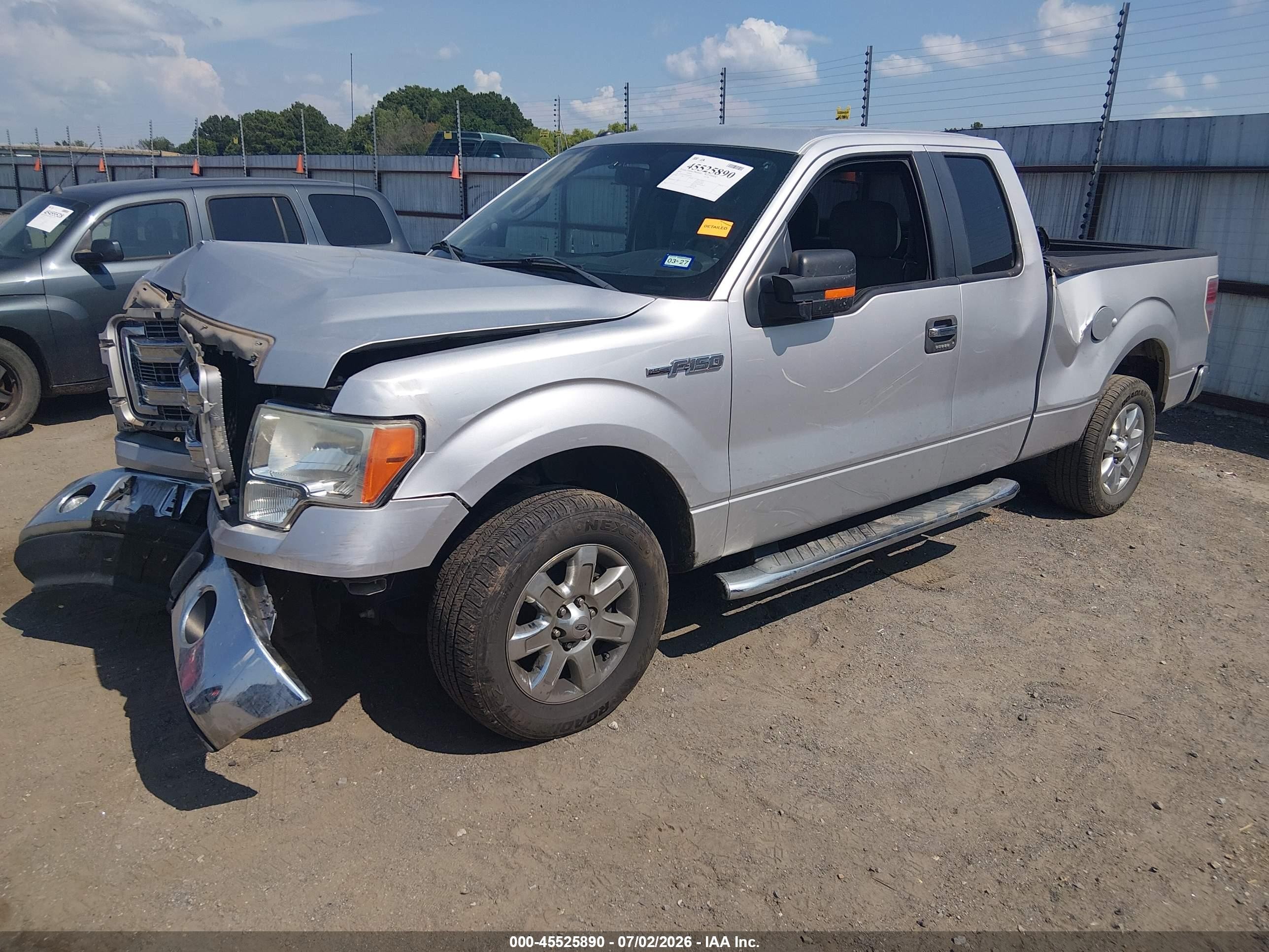 2014 Ford F-150 Xlt Silver vin: 1FTEX1CM5EKD42948