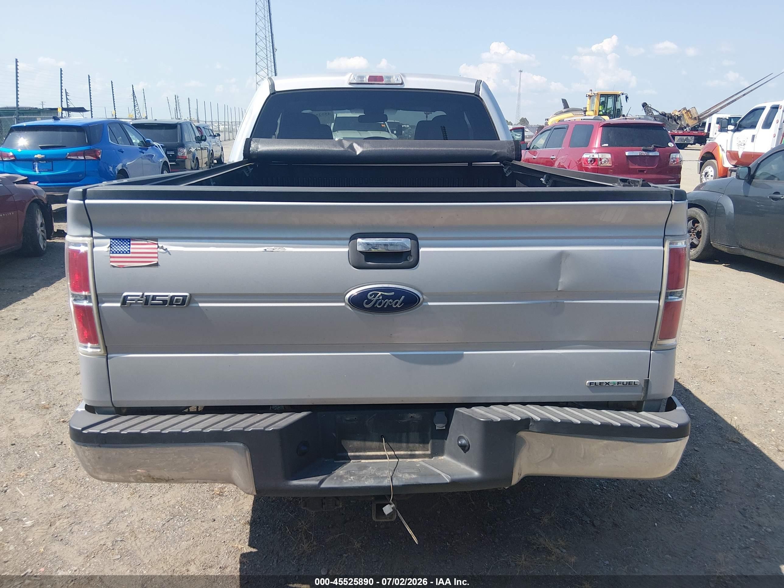 2014 Ford F-150 Xlt Silver vin: 1FTEX1CM5EKD42948