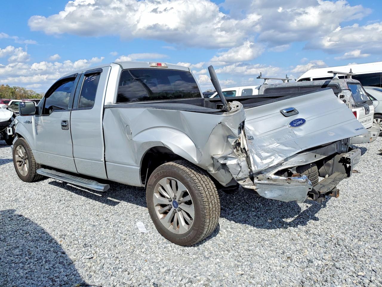 2014 Ford F150 Super Cab Silver vin: 1FTEX1CM5EKG42960