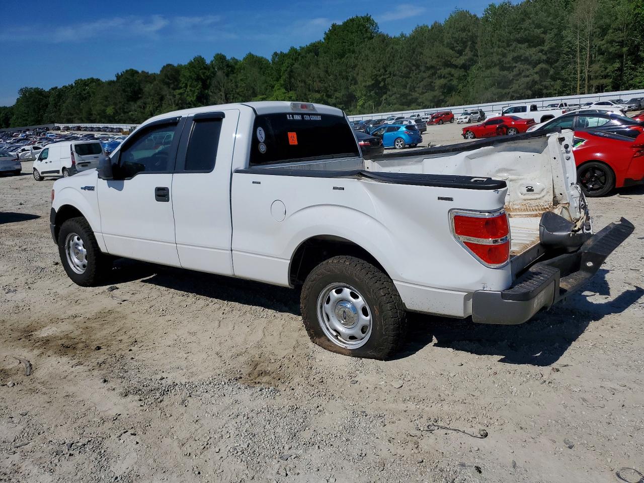 2011 Ford F150 Super Cab Белый vin: 1FTEX1CM6BFA23577
