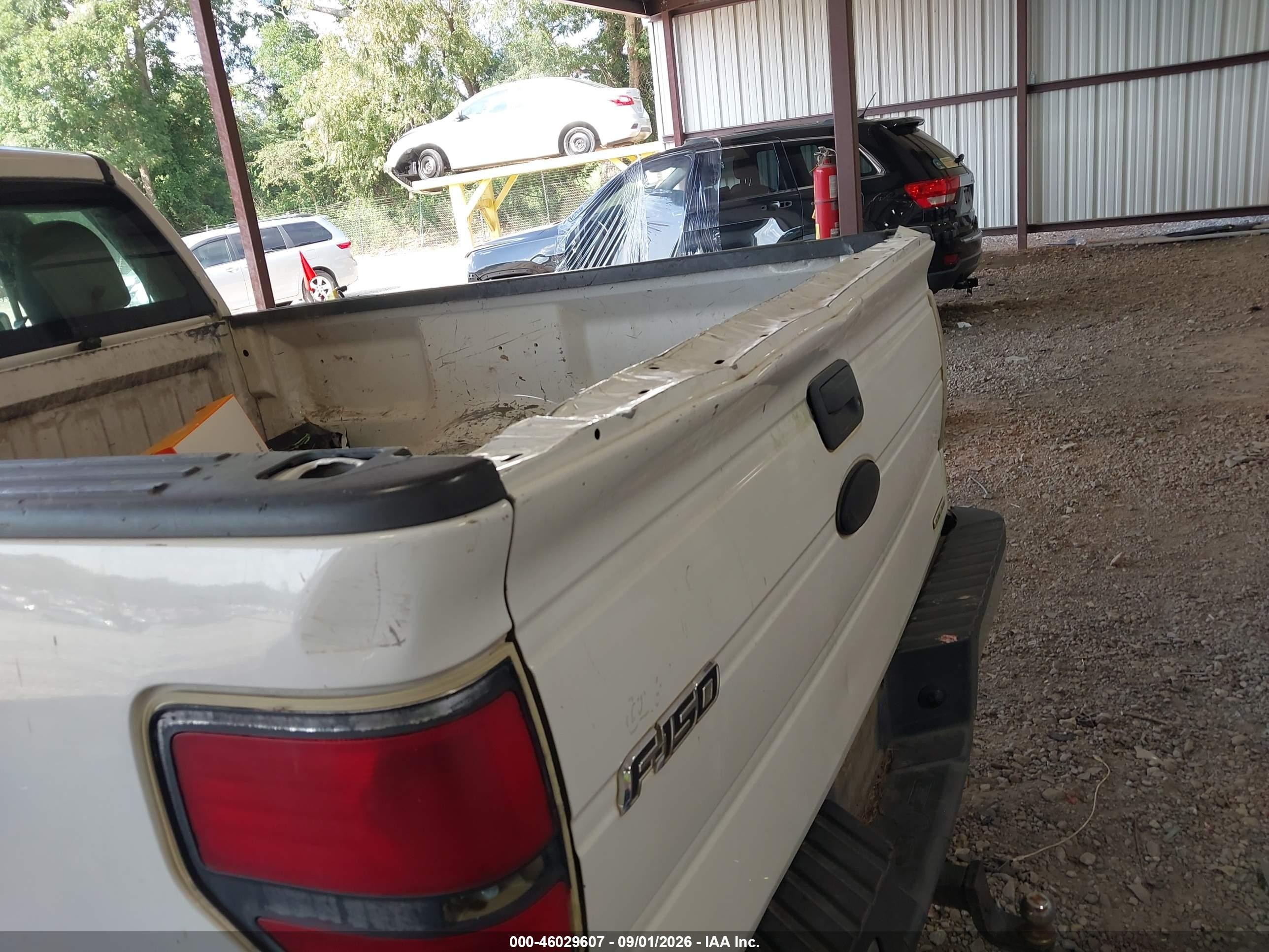 2011 Ford F-150 Xl White vin: 1FTEX1CM6BFB37658