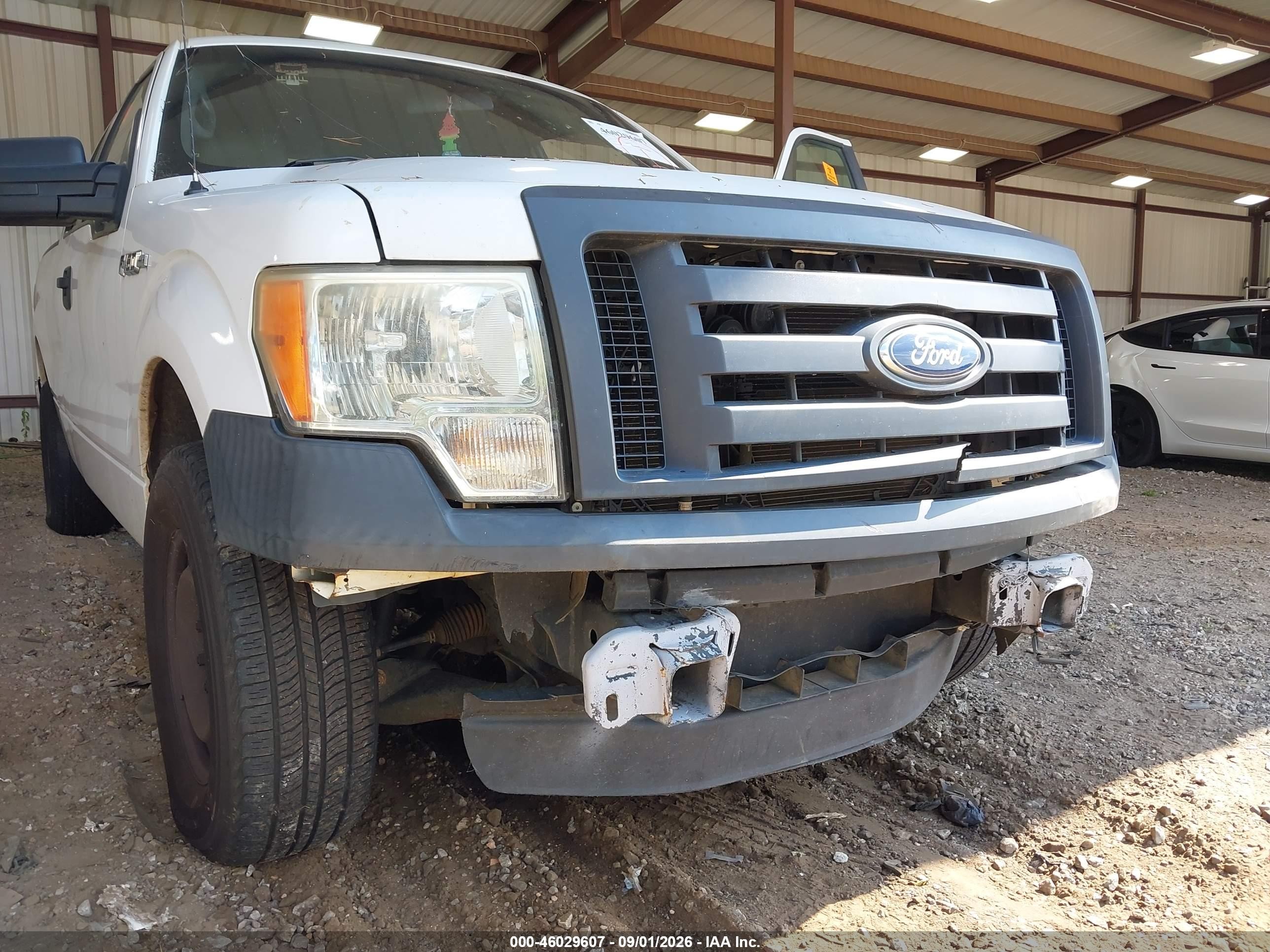2011 Ford F-150 Xl White vin: 1FTEX1CM6BFB37658
