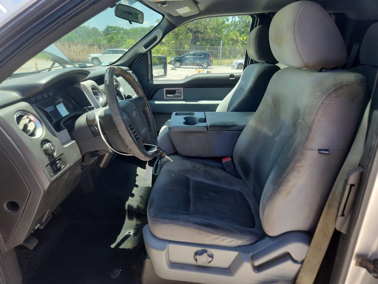2011 Ford F150 Super Cab Silver vin: 1FTEX1CM6BFD22258