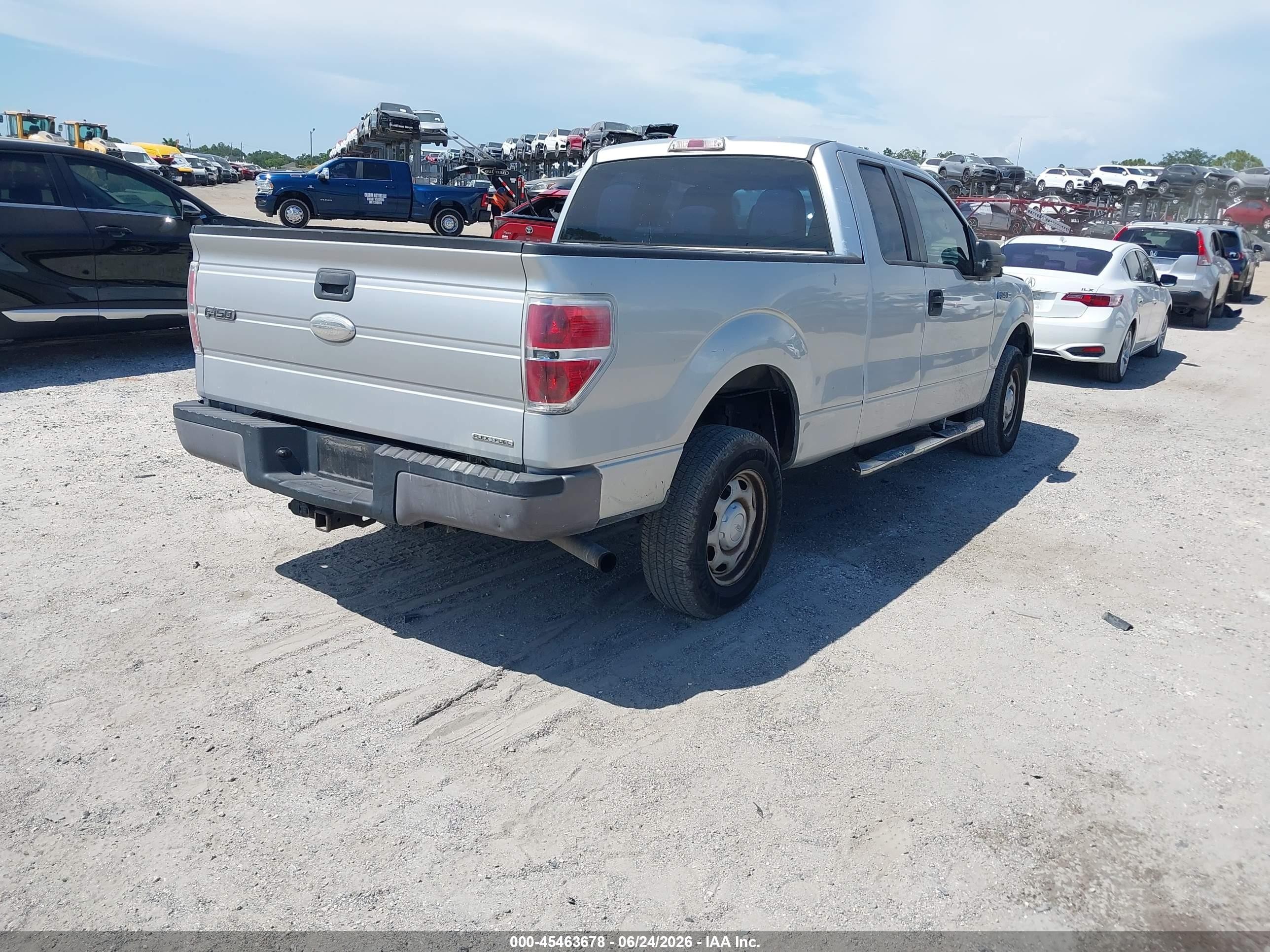 2011 Ford F-150 Xl Silver vin: 1FTEX1CM7BFD21958