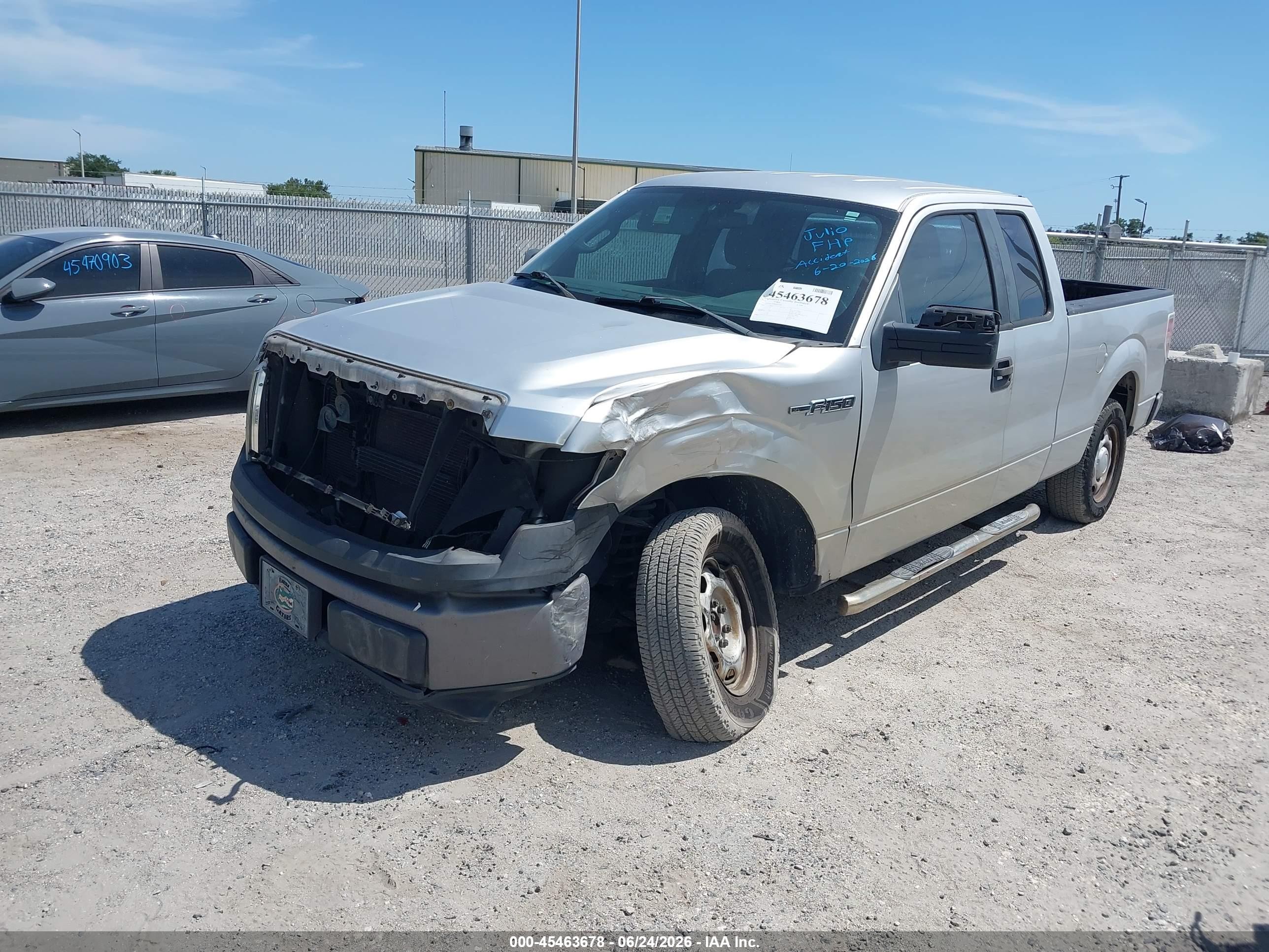 2011 Ford F-150 Xl Silver vin: 1FTEX1CM7BFD21958