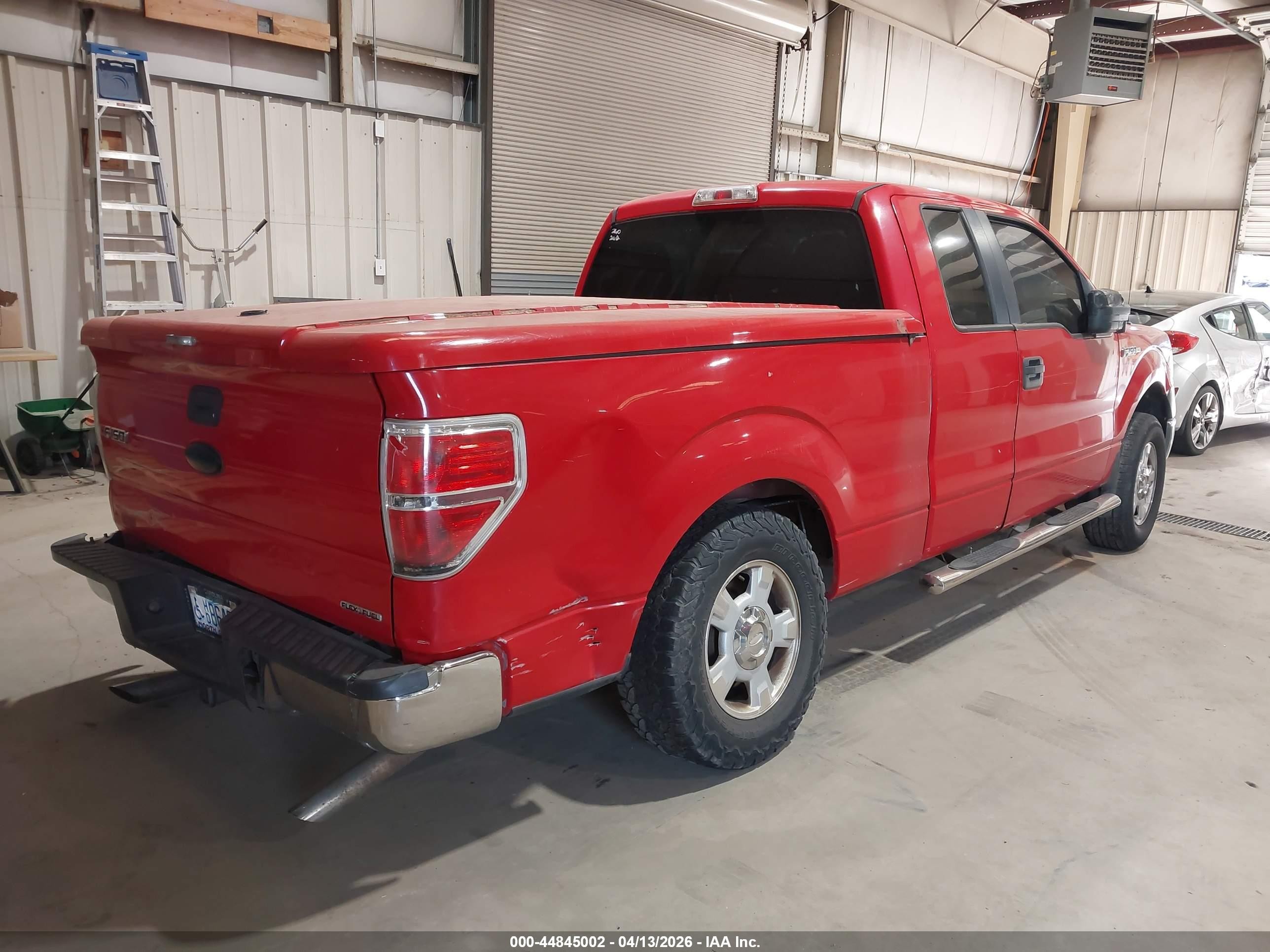 2011 Ford F-150 Xl Red vin: 1FTEX1CM7BKD63196