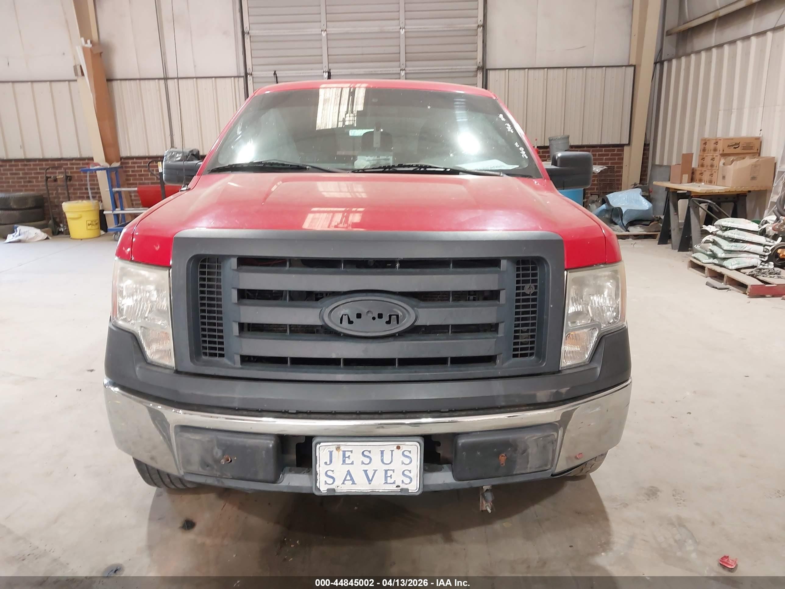 2011 Ford F-150 Xl Red vin: 1FTEX1CM7BKD63196