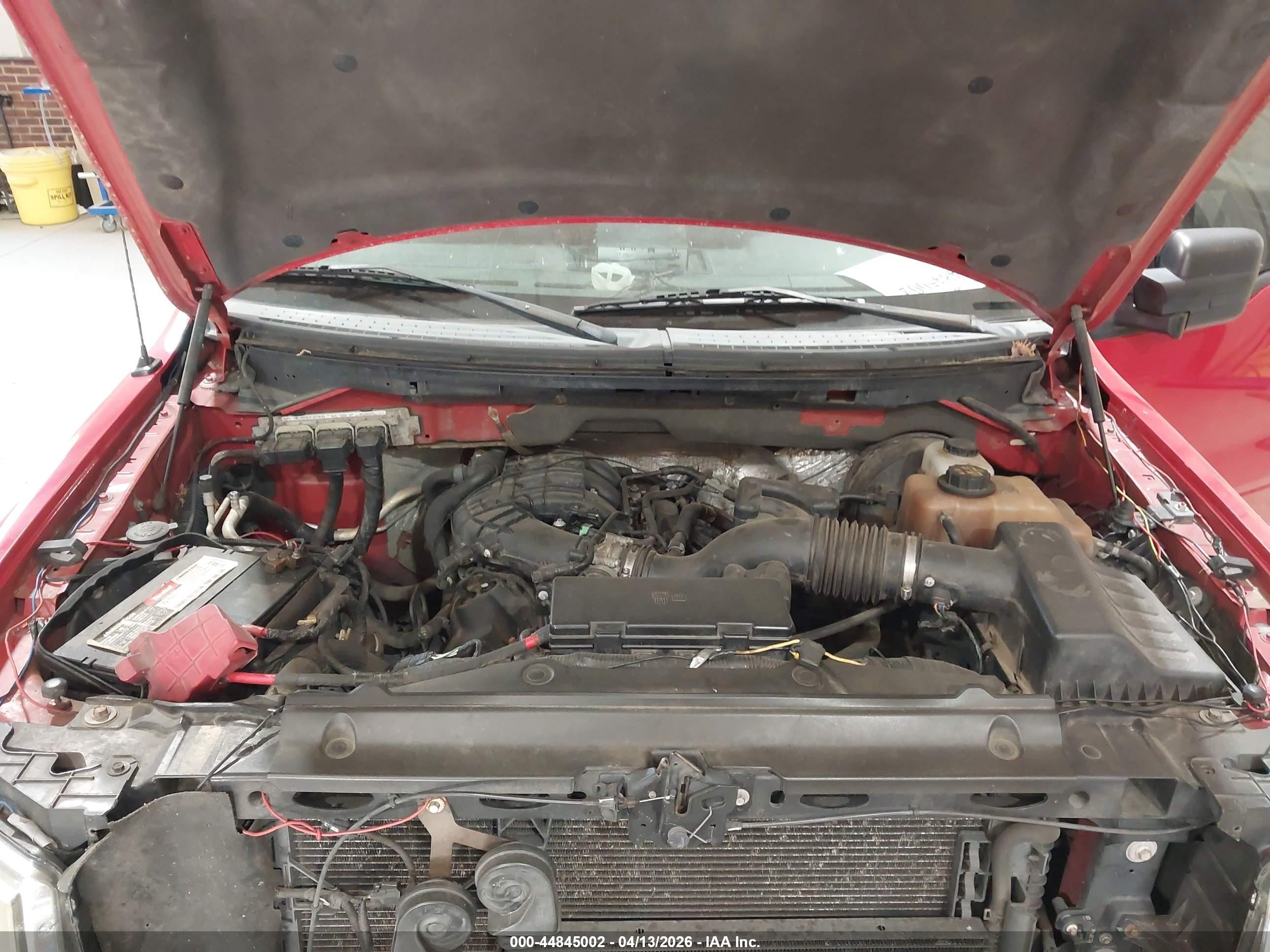 2011 Ford F-150 Xl Red vin: 1FTEX1CM7BKD63196