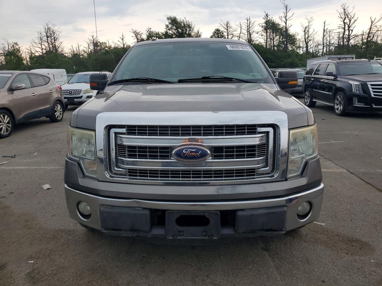 2013 Ford F150 Super Cab Gray vin: 1FTEX1CM7DFB27255